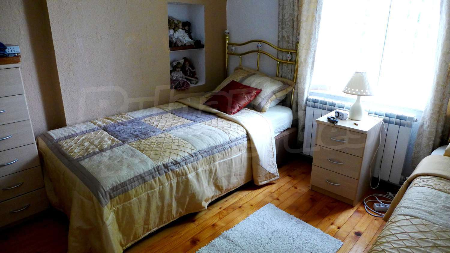 Gallery Picture 24