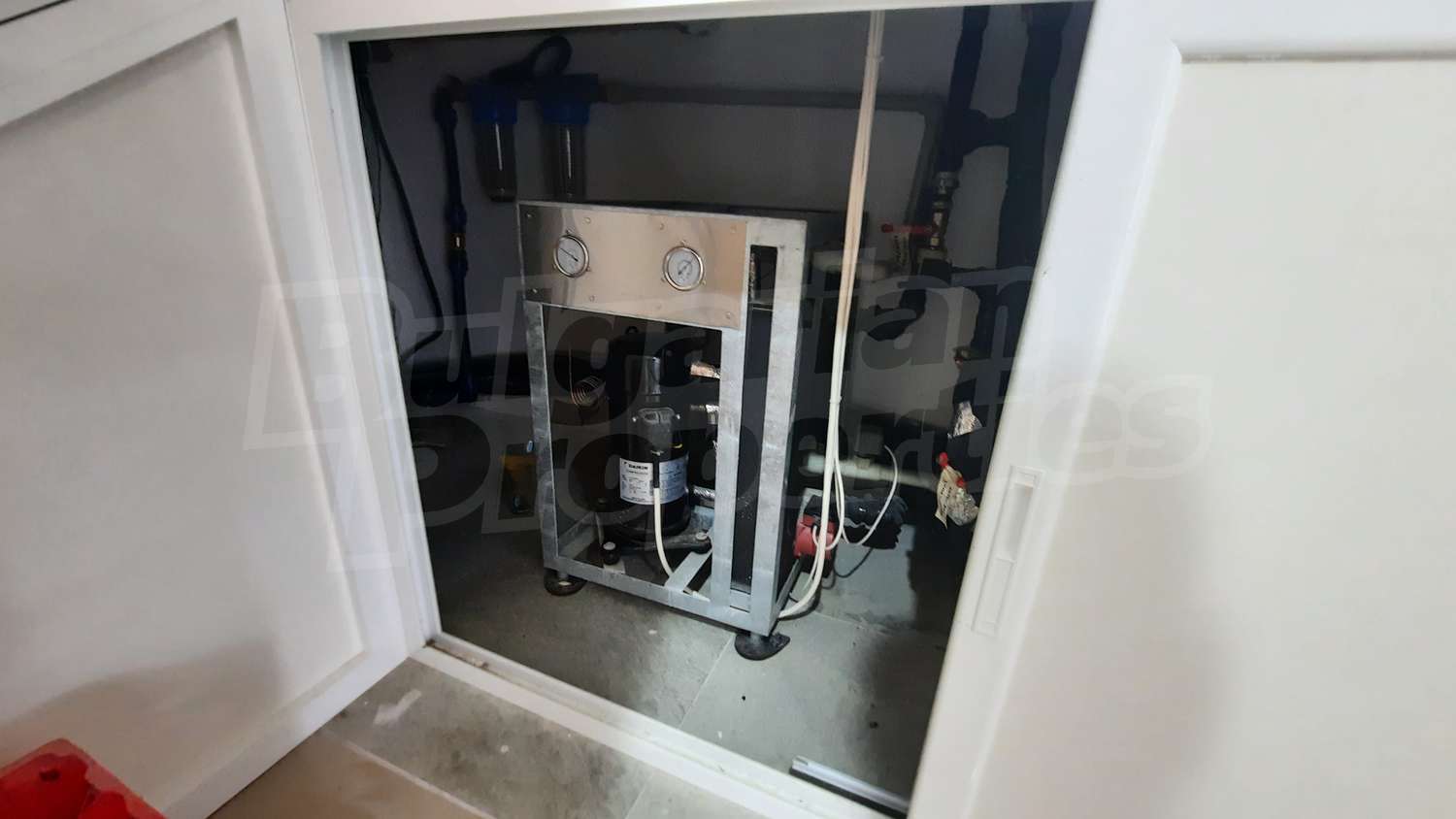 Gallery Picture 9
