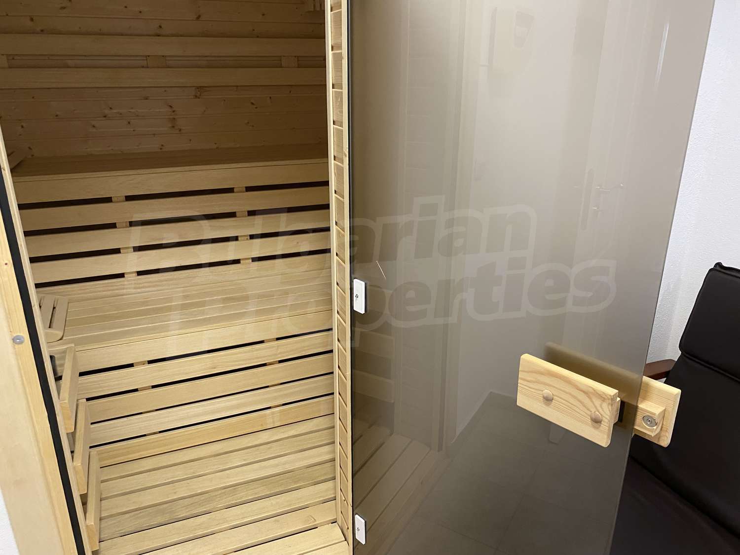 Gallery Picture 63
