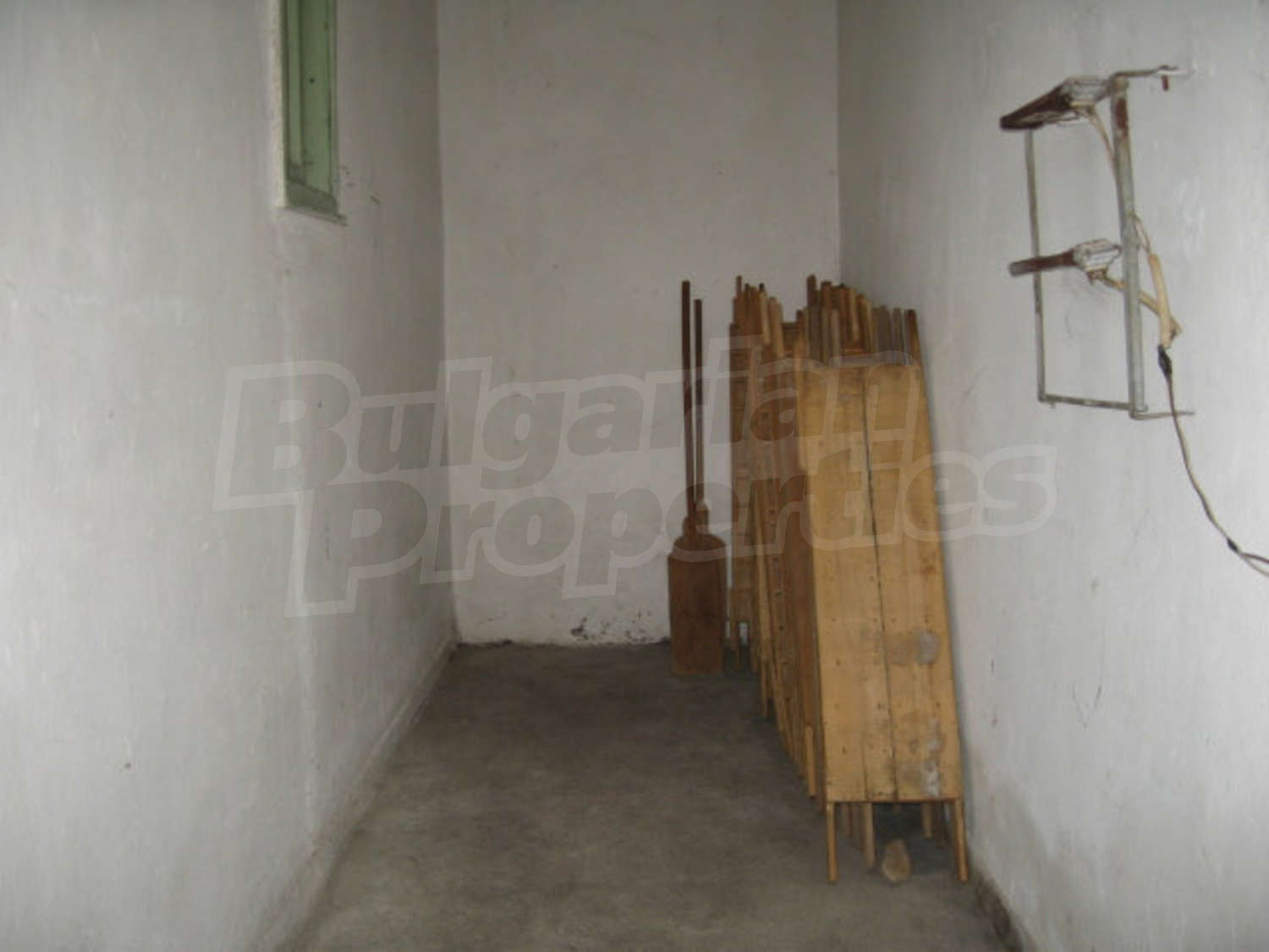 Gallery Picture 10