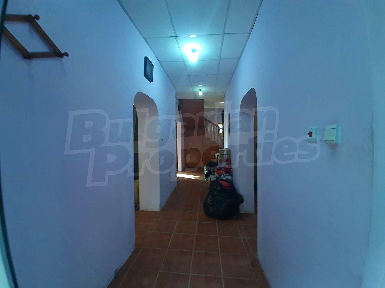 Gallery Picture 8