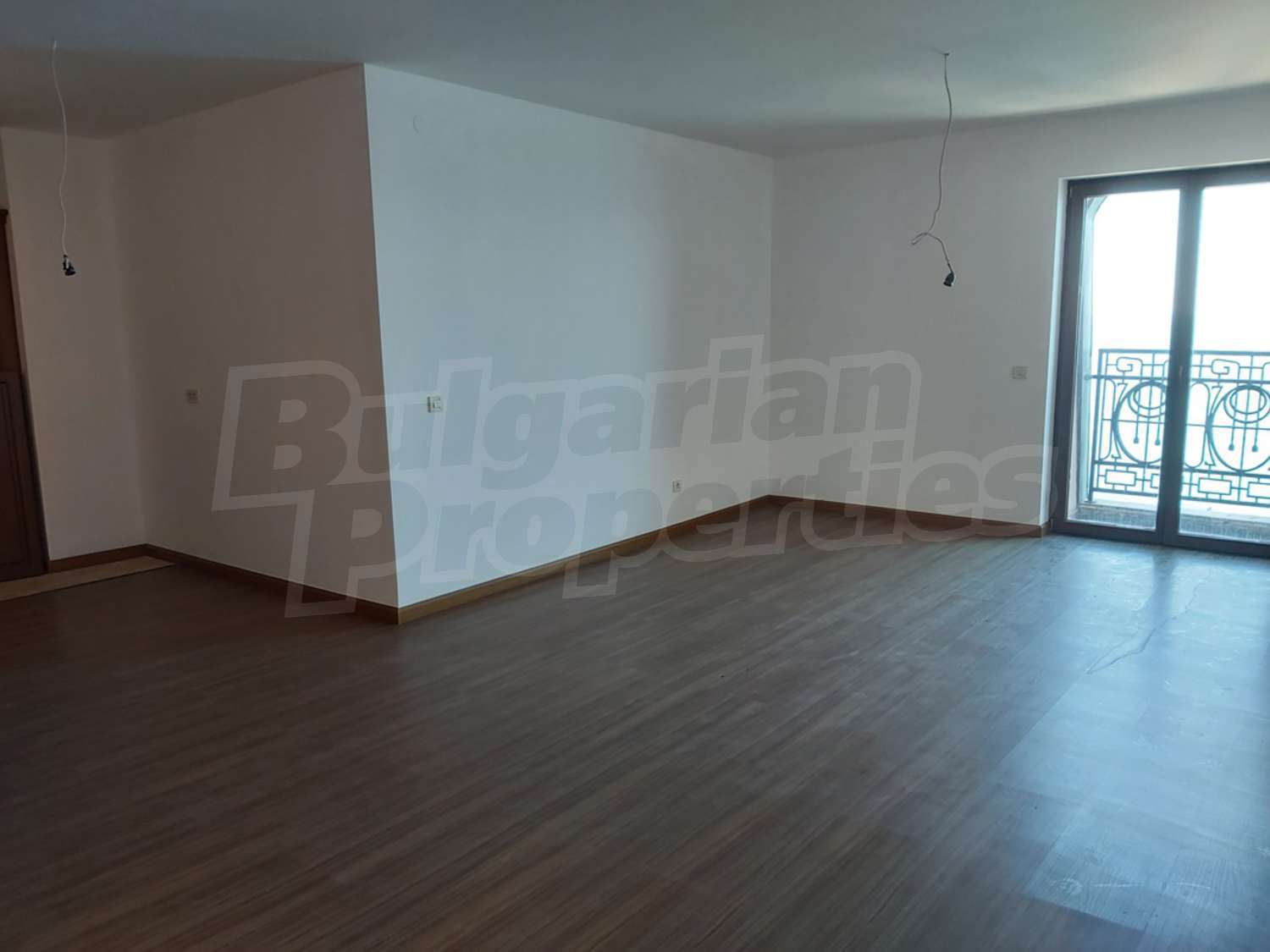Gallery Picture 6