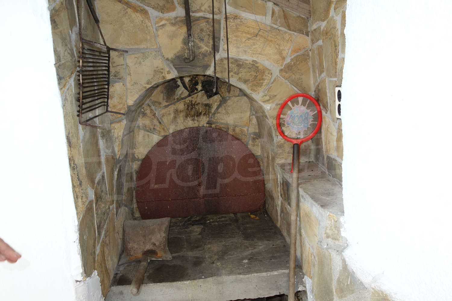 Gallery Picture 17
