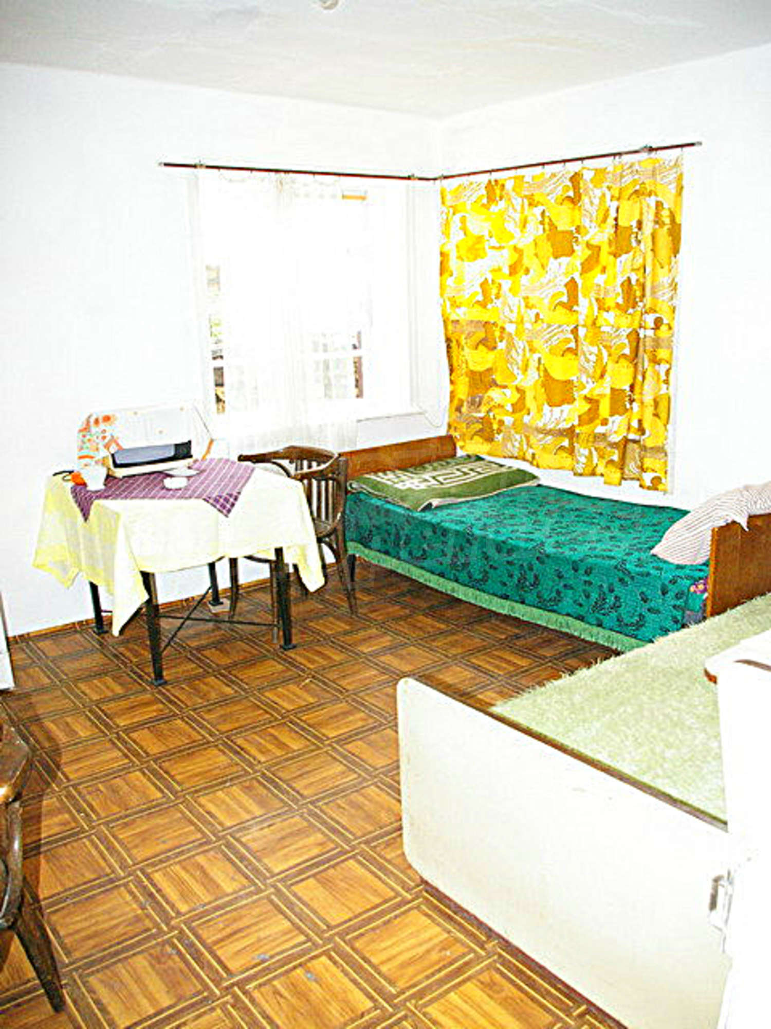 Gallery Picture 13
