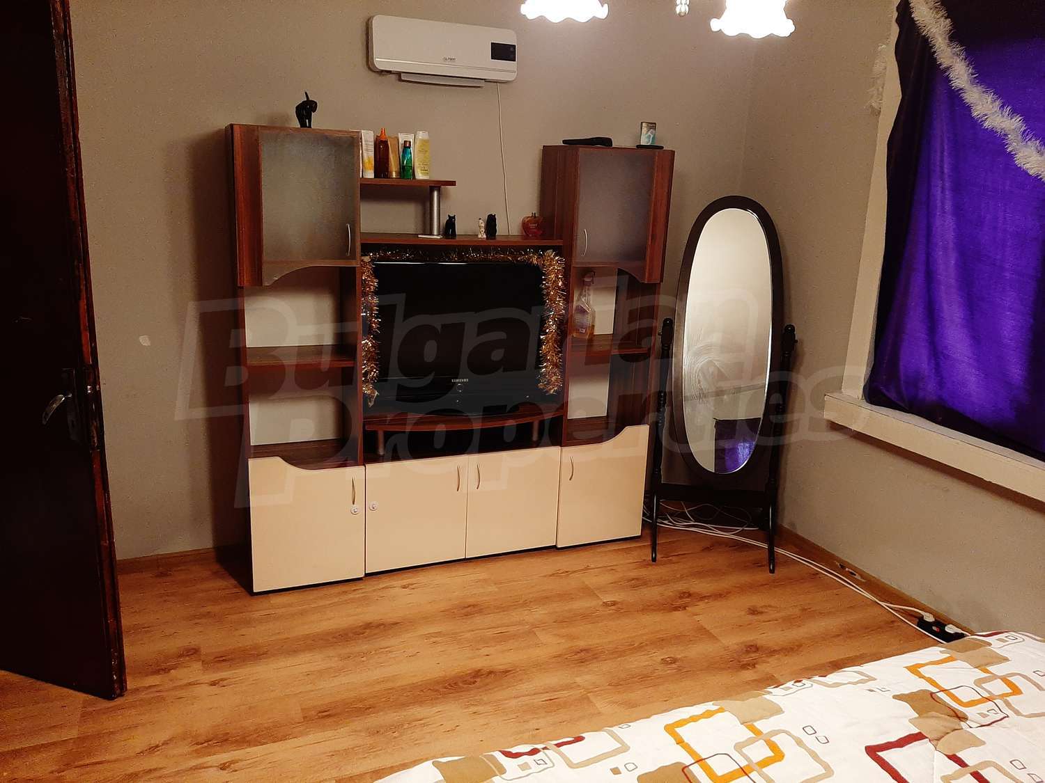 Gallery Picture 12