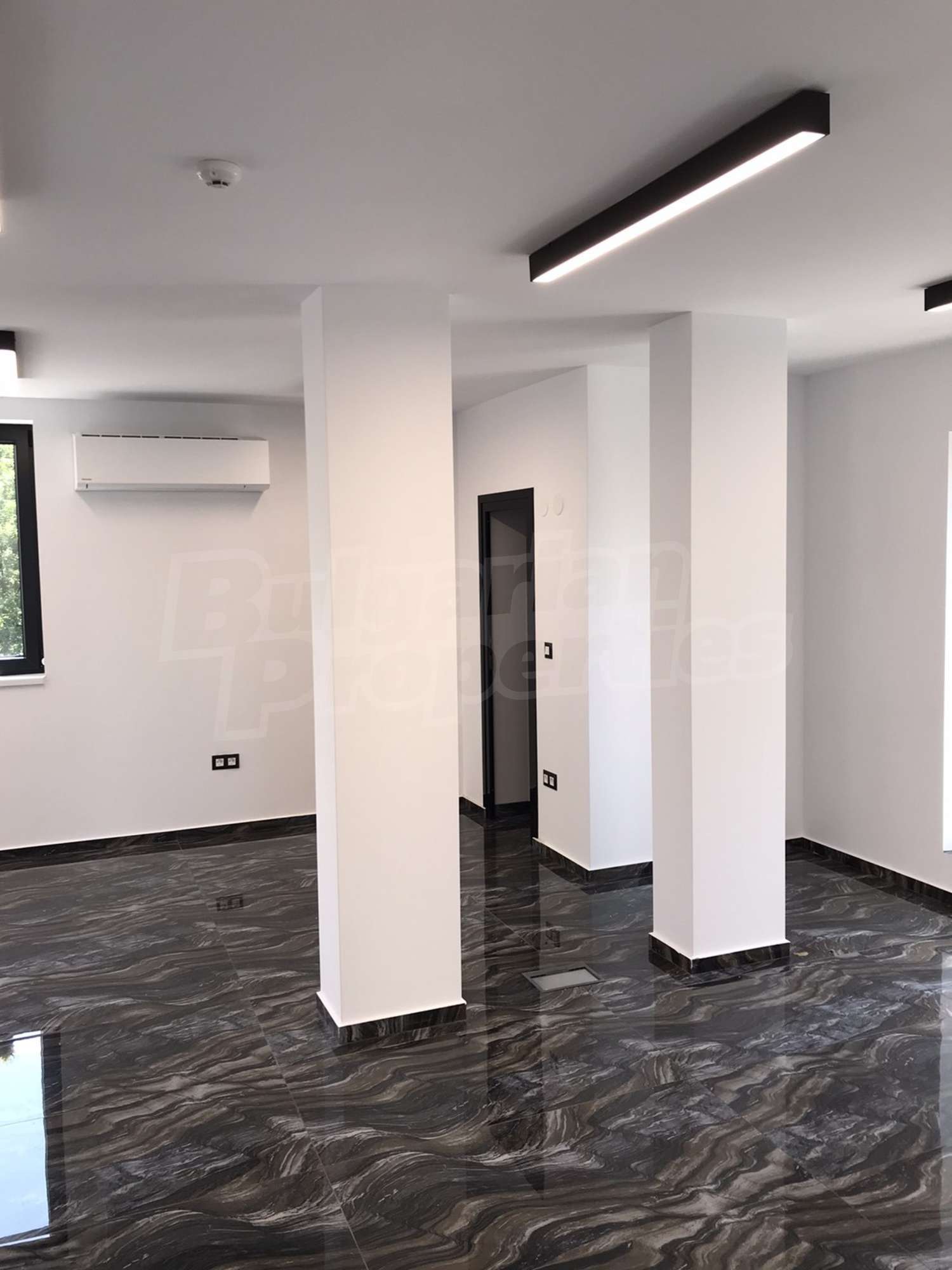 Gallery Picture 6