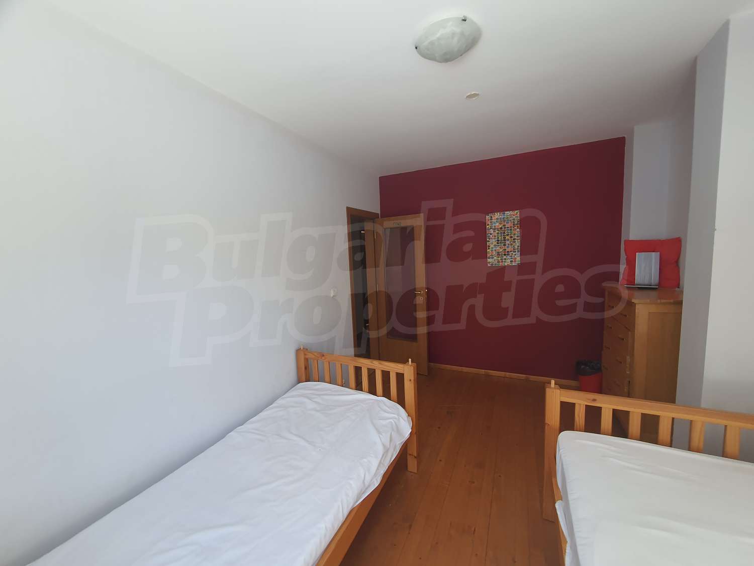Gallery Picture 32