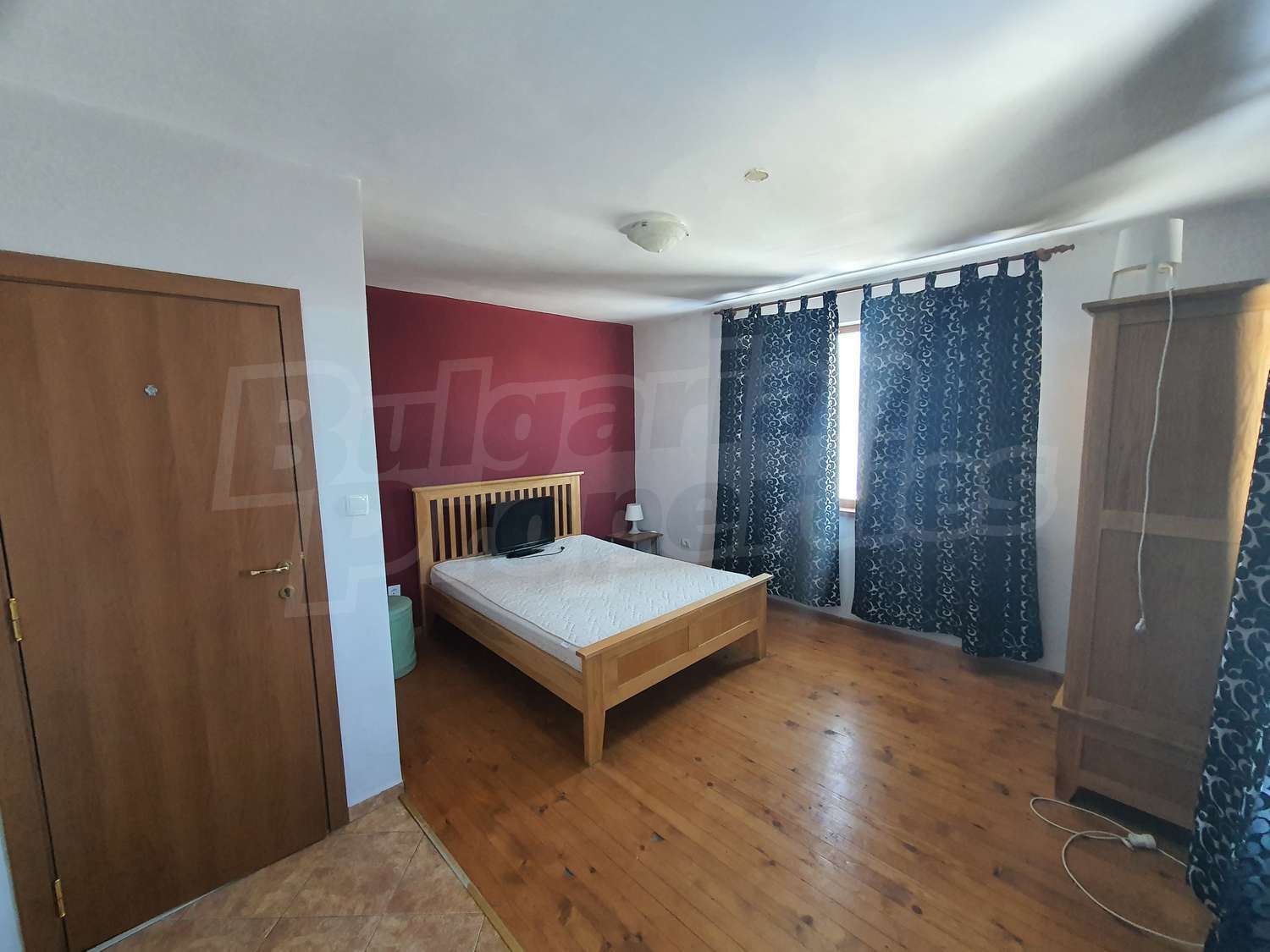Gallery Picture 38