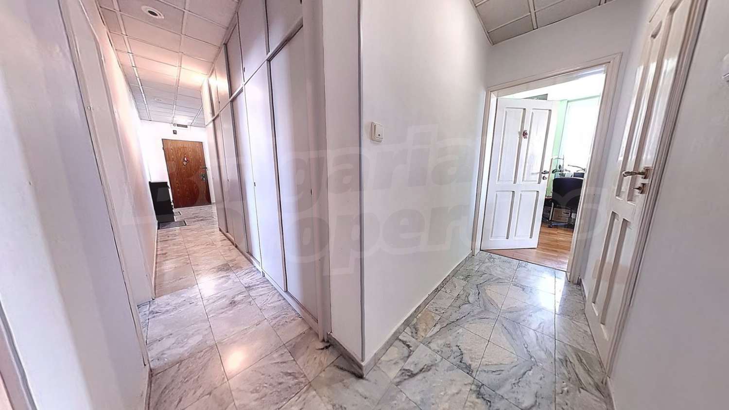 Gallery Picture 13