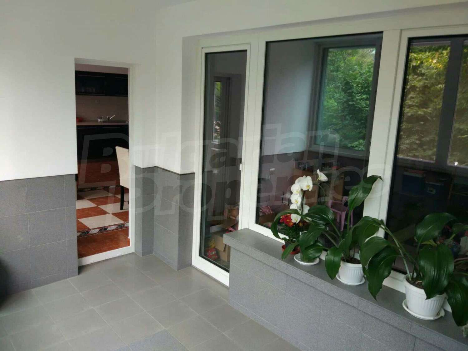 Gallery Picture 8