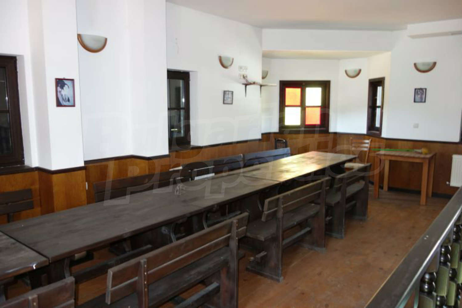 Gallery Picture 6