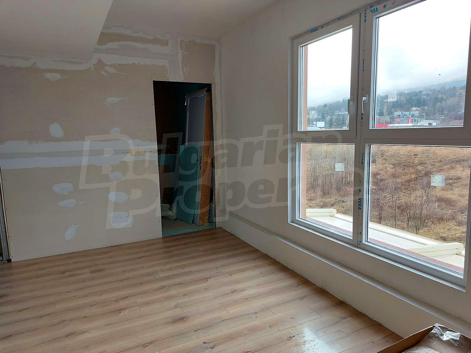 Gallery Picture 18