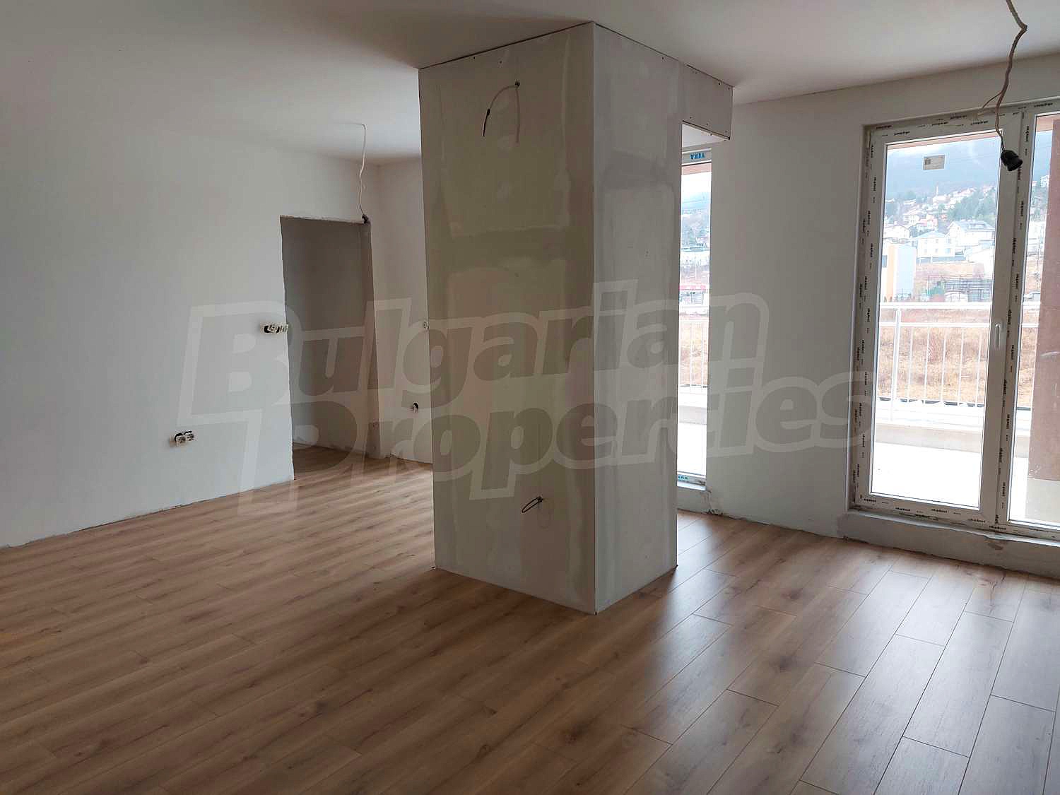 Gallery Picture 6