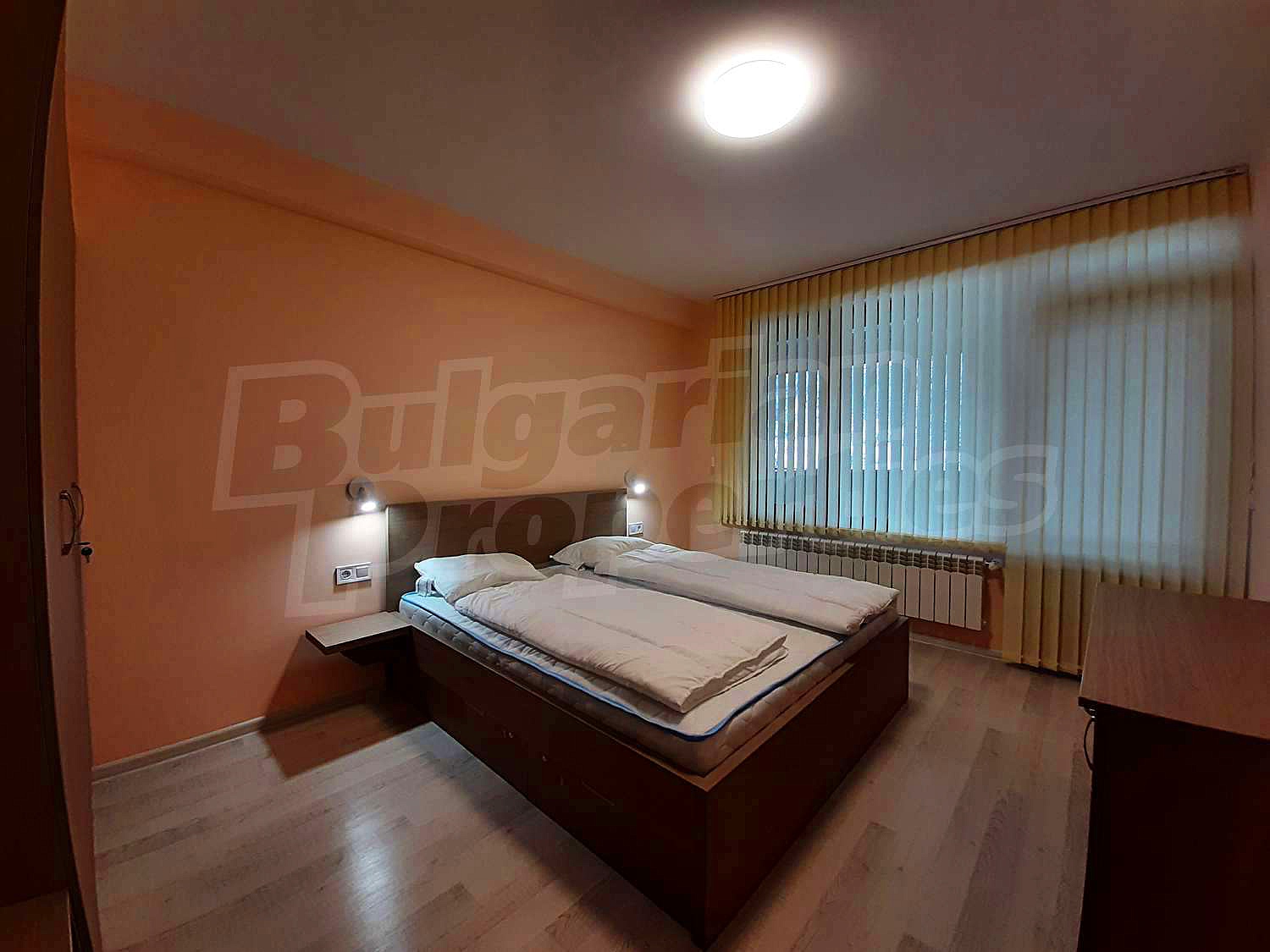 Gallery Picture 28