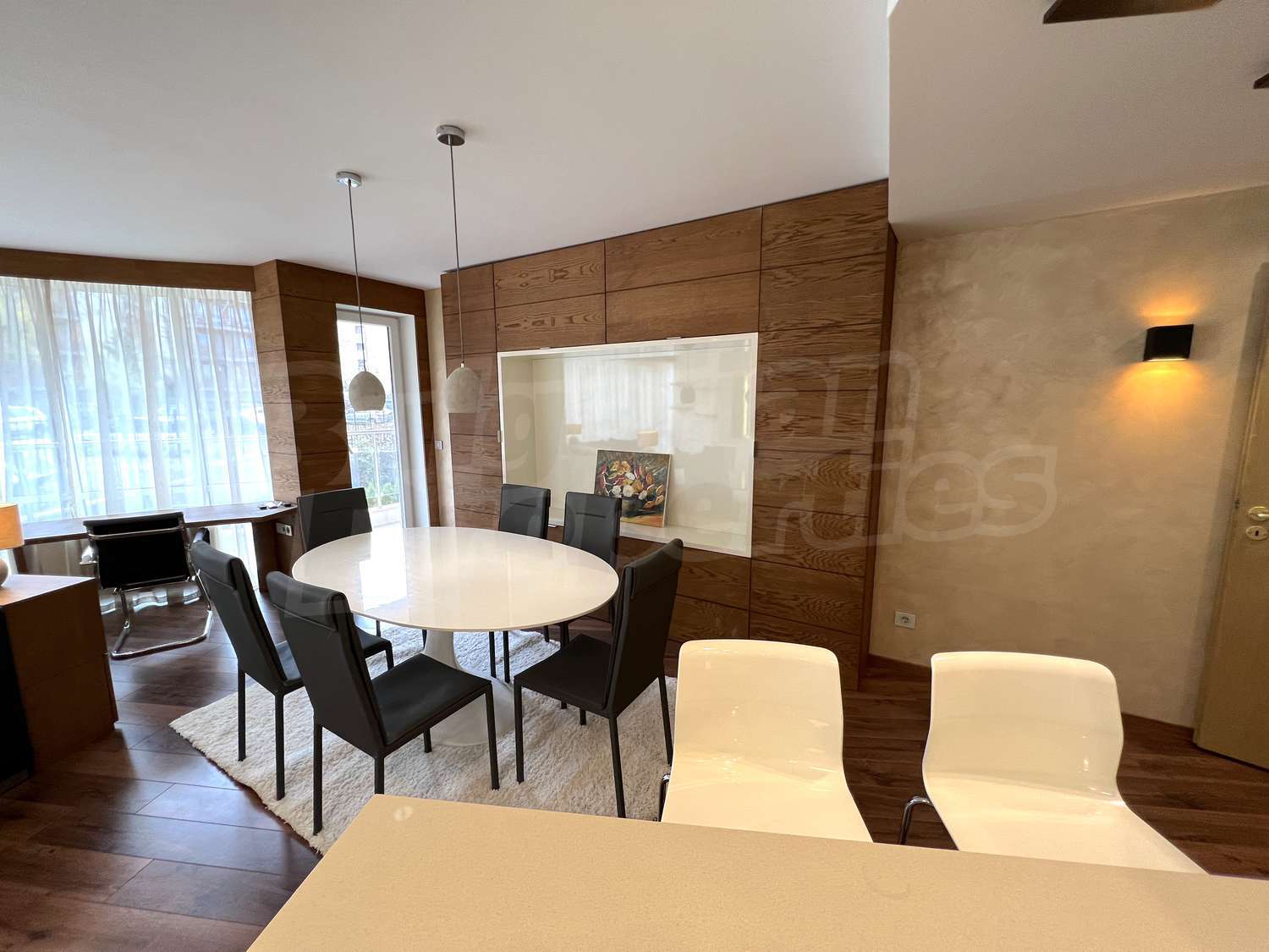 Gallery Picture 17