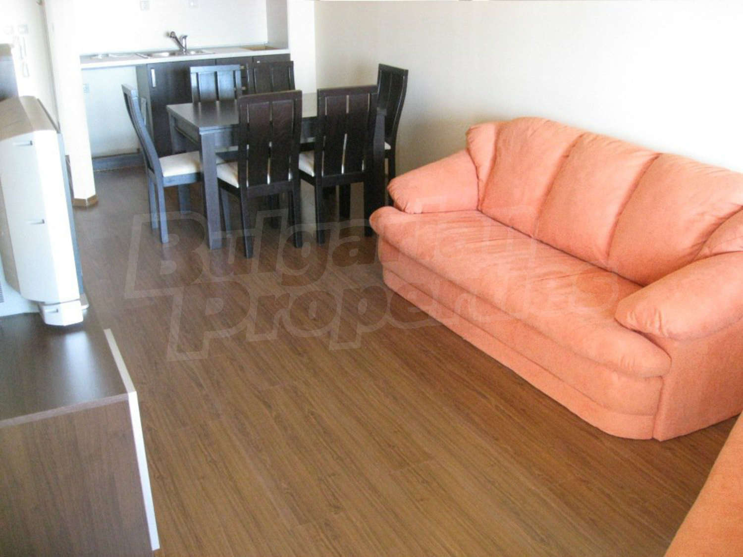 Gallery Picture 6
