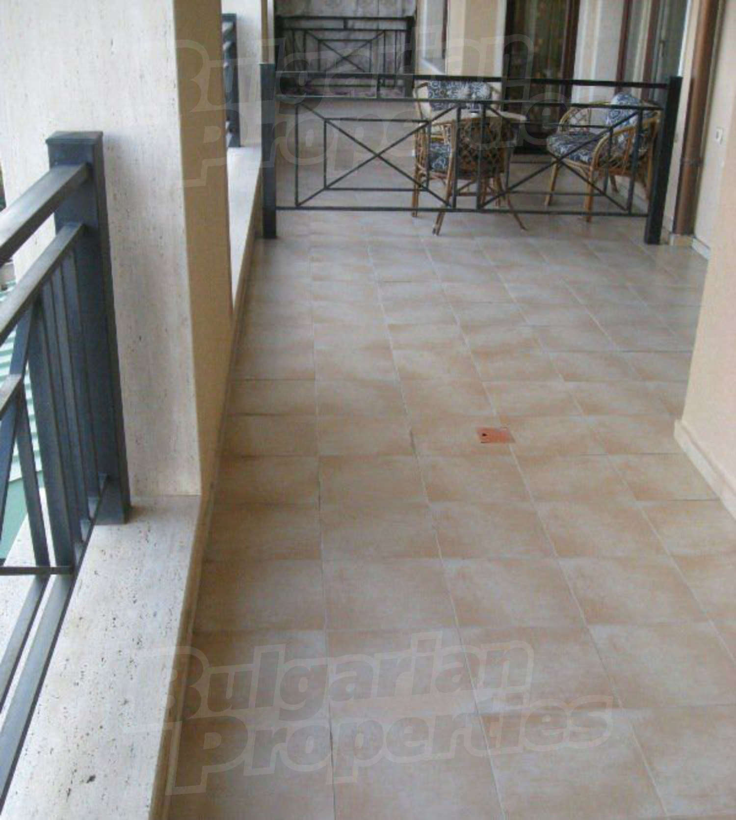 Gallery Picture 10