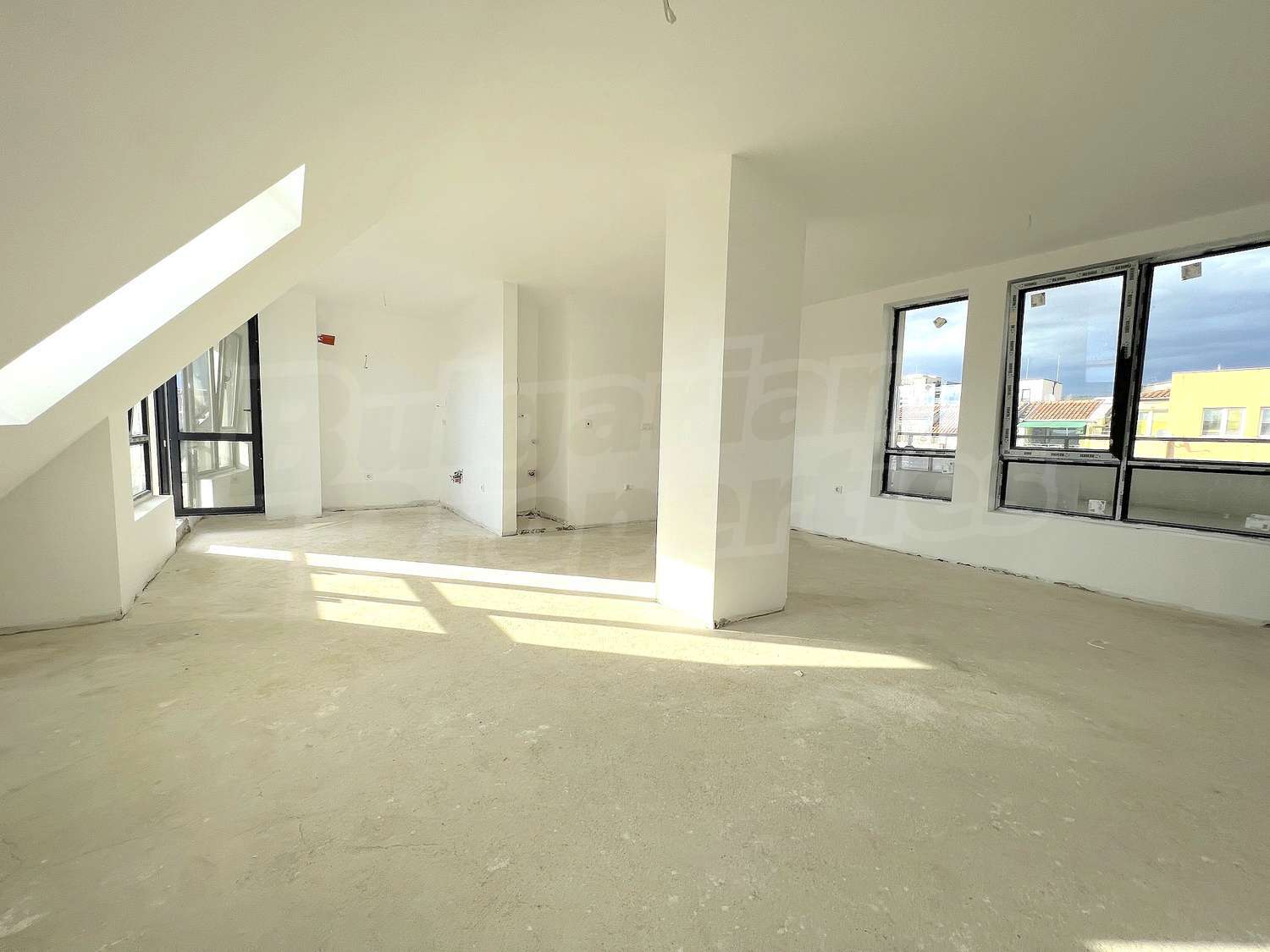 Gallery Picture 7