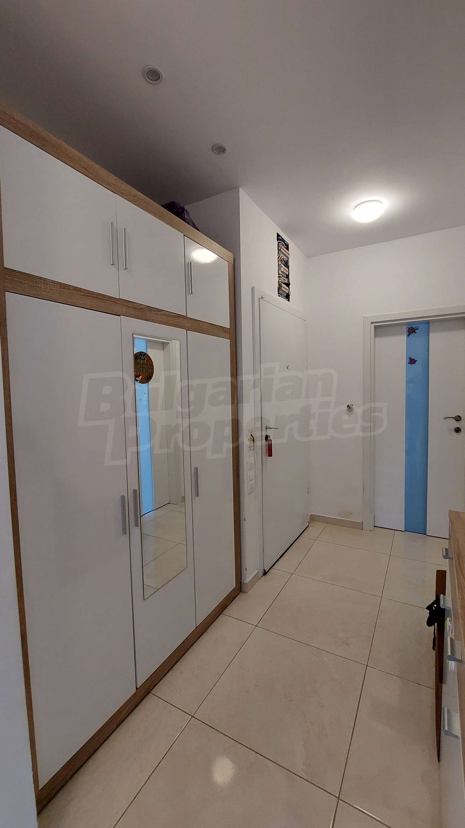 Gallery Picture 15