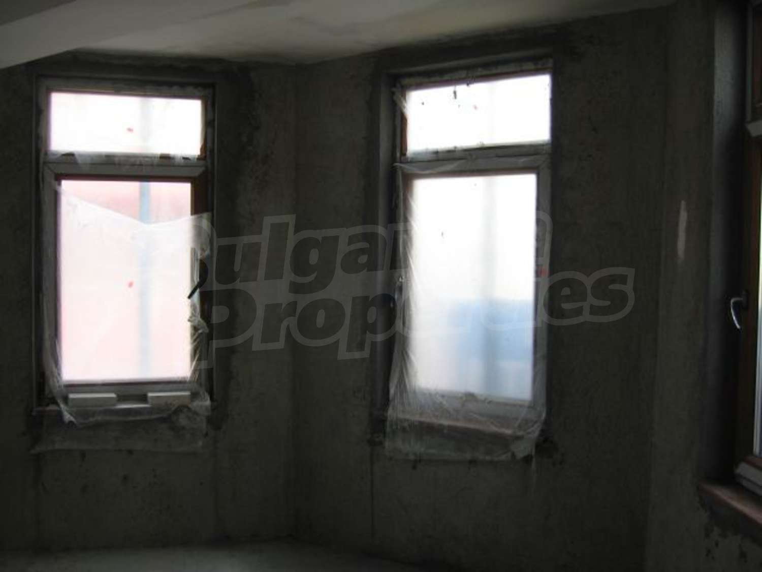 Gallery Picture 8
