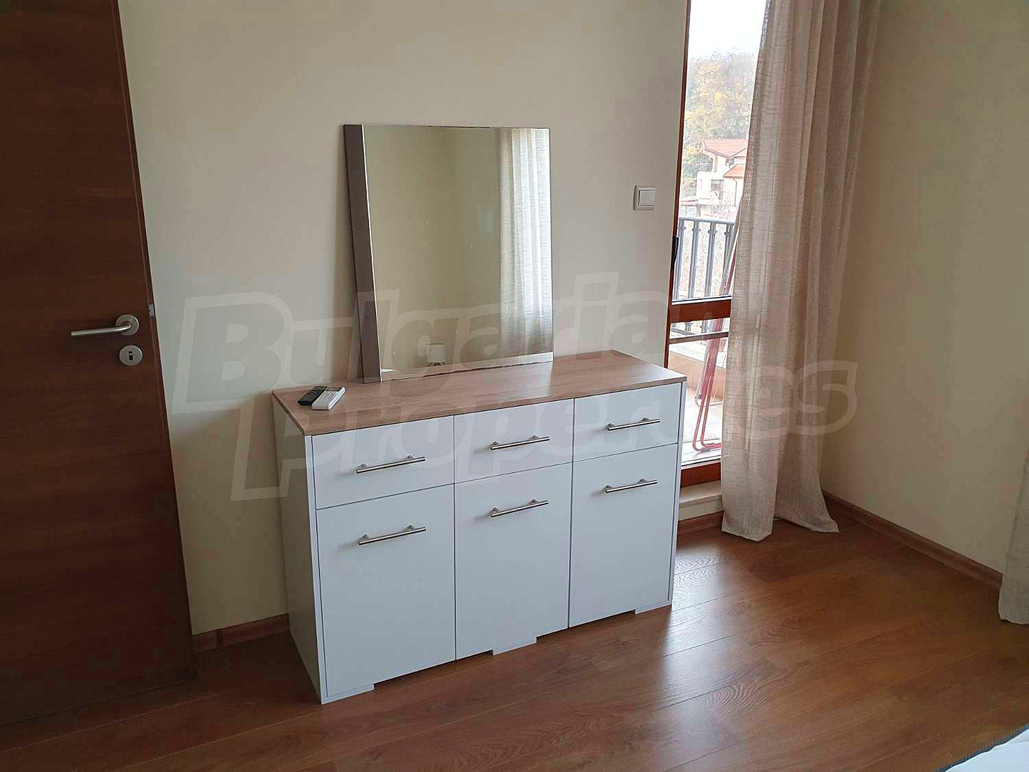 Gallery Picture 7