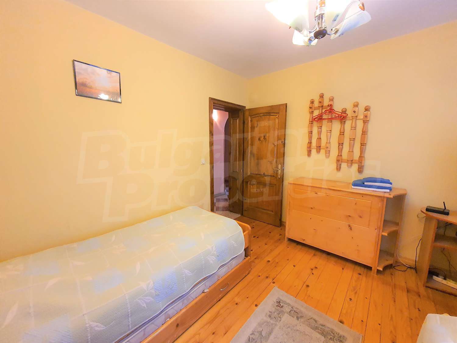 Gallery Picture 15