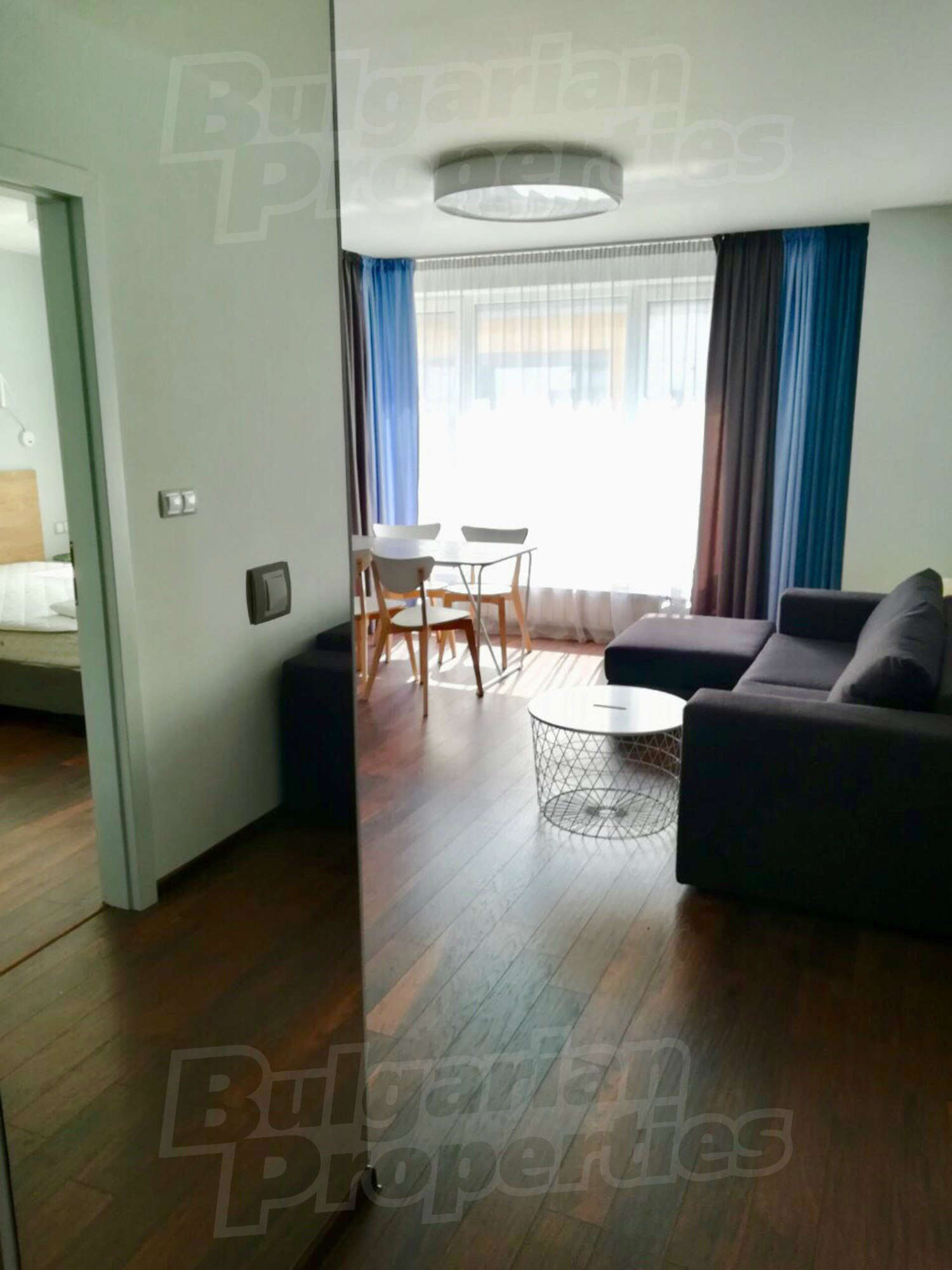 Gallery Picture 11