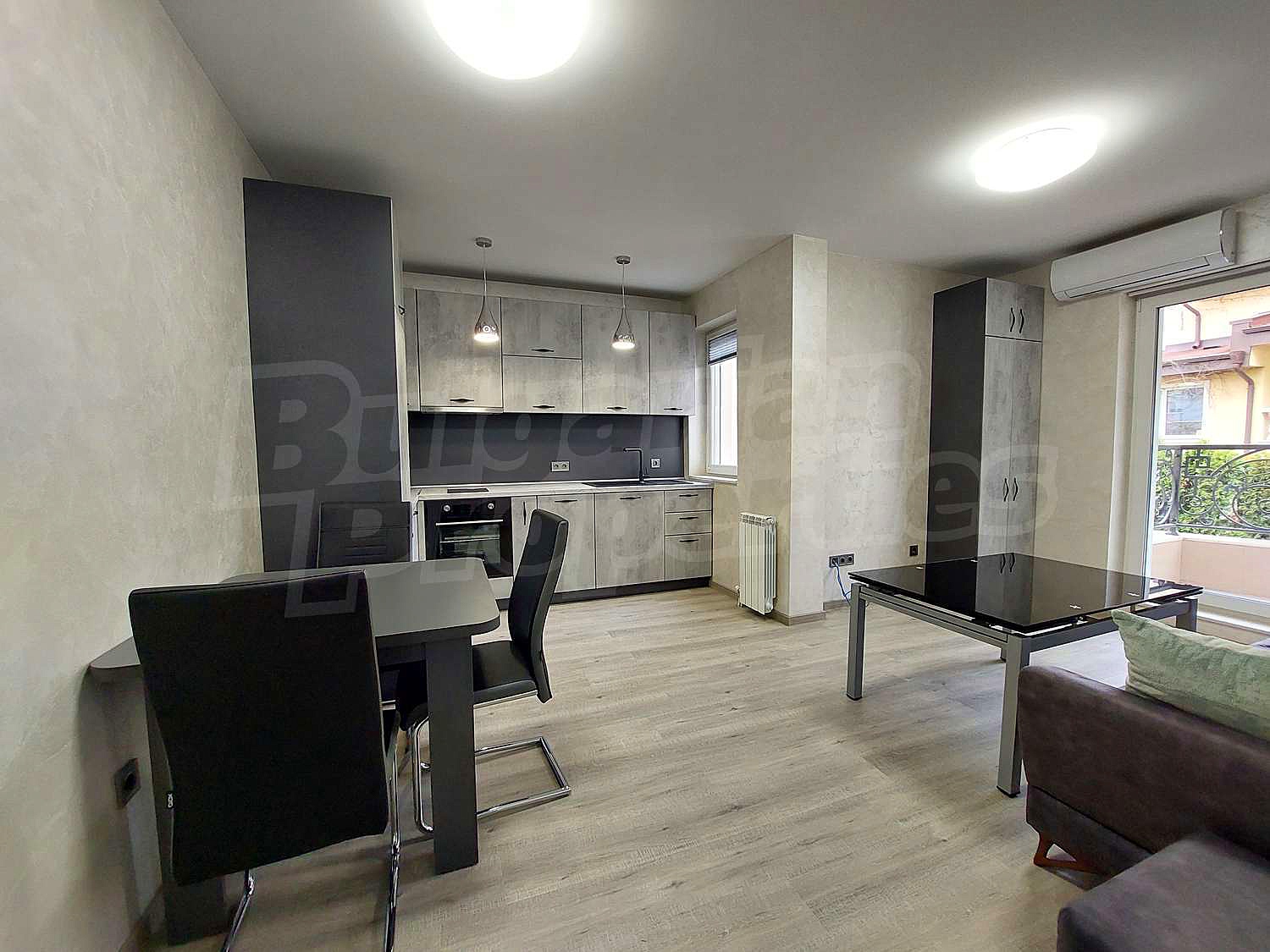 Gallery Picture 3