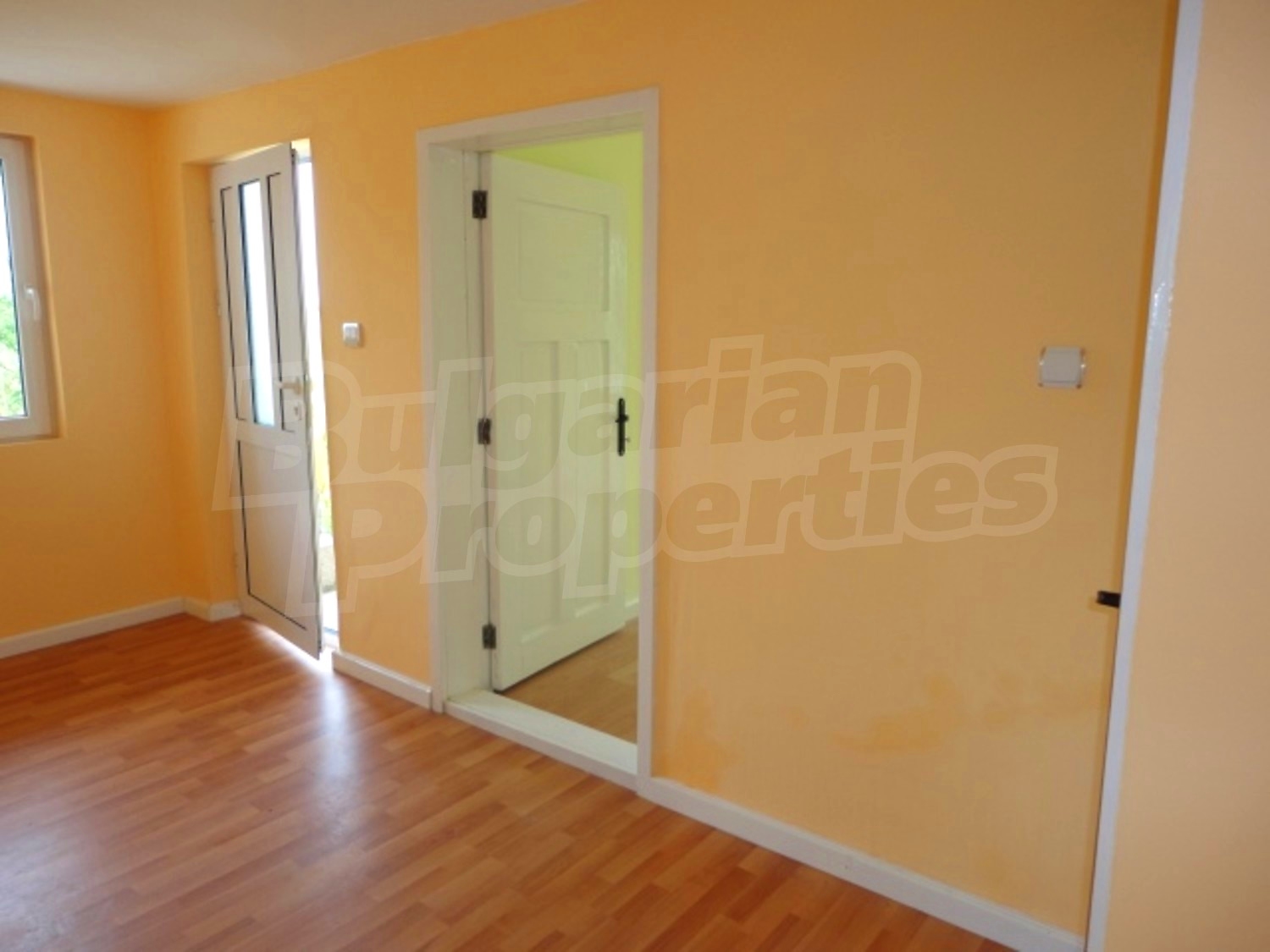 Gallery Picture 14