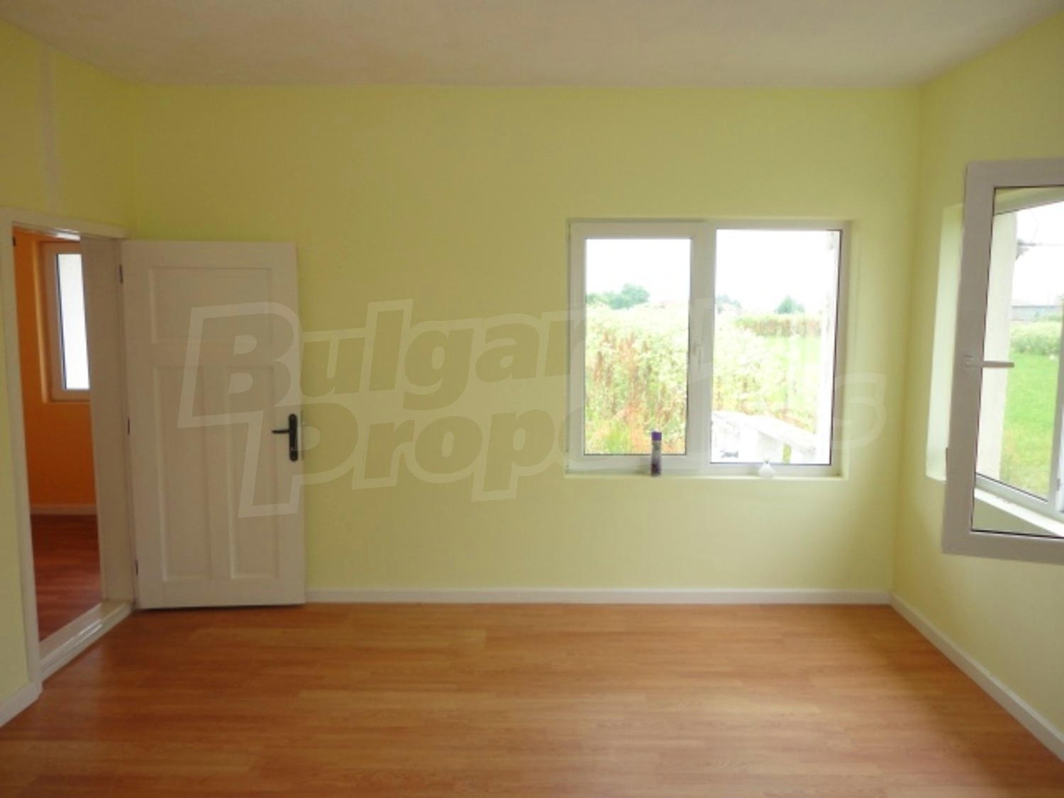 Gallery Picture 23