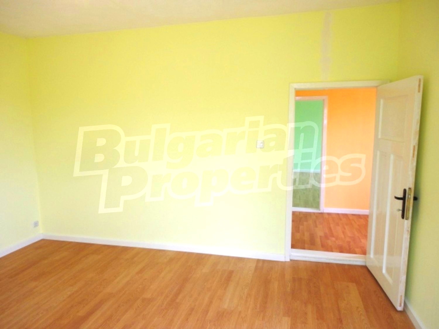 Gallery Picture 24