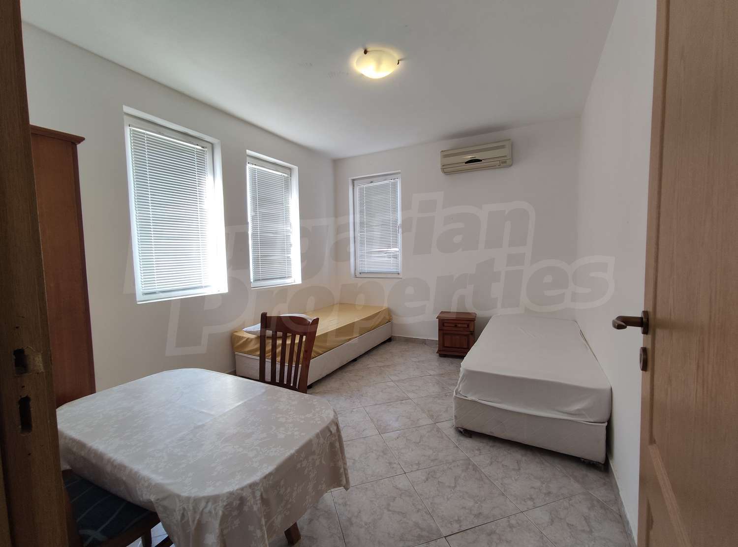 Gallery Picture 29