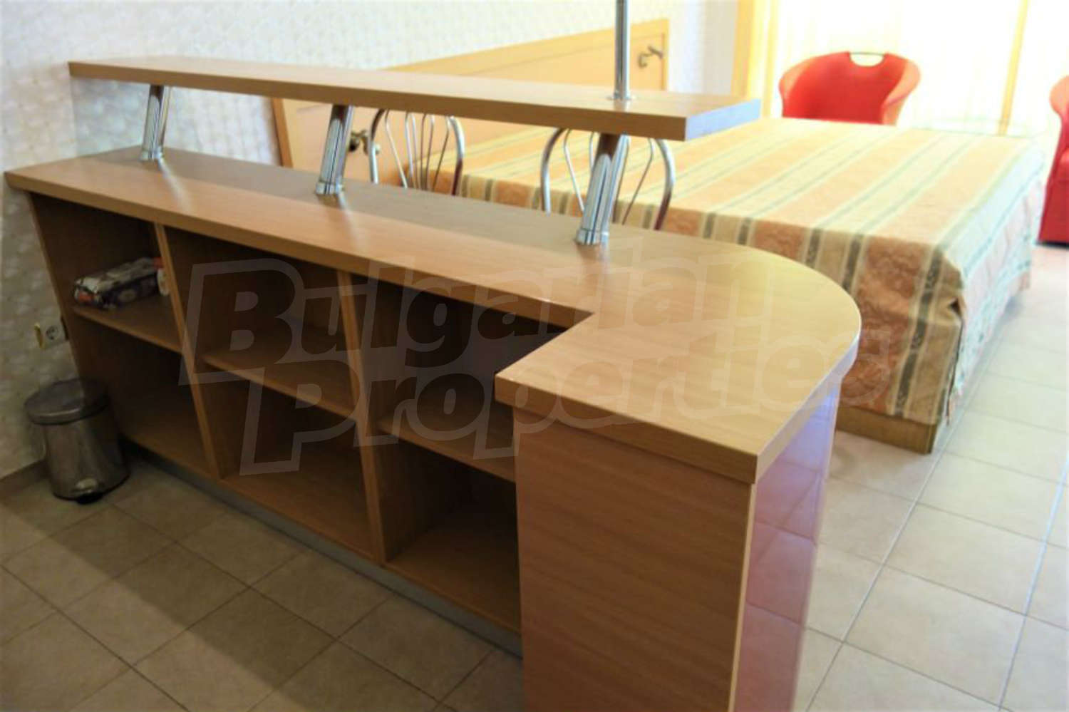 Gallery Picture 10