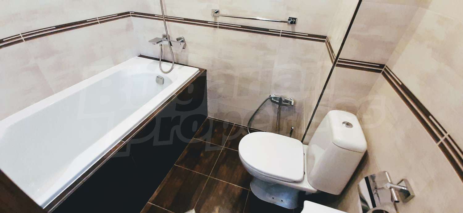 Gallery Picture 16