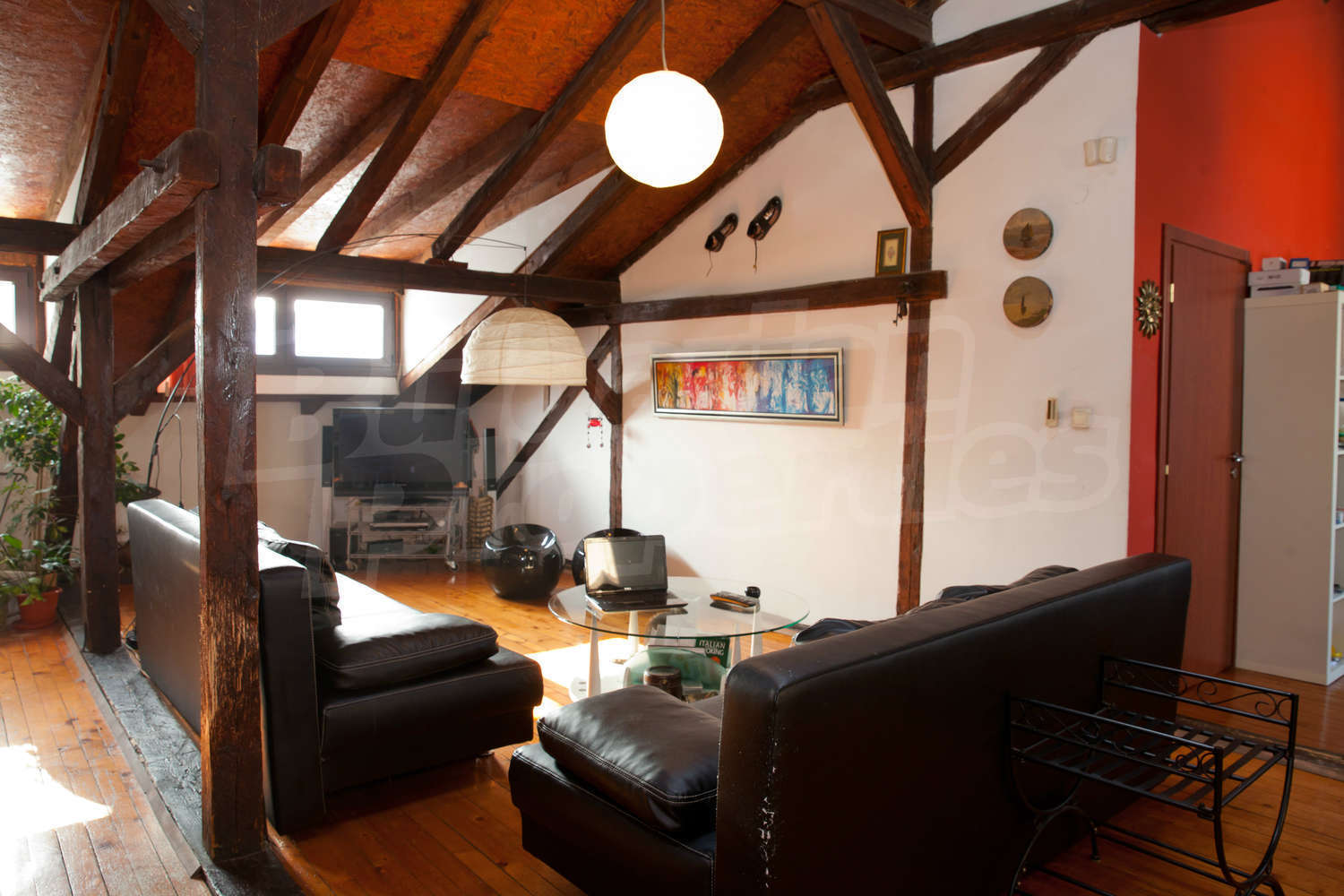 Gallery Picture 29
