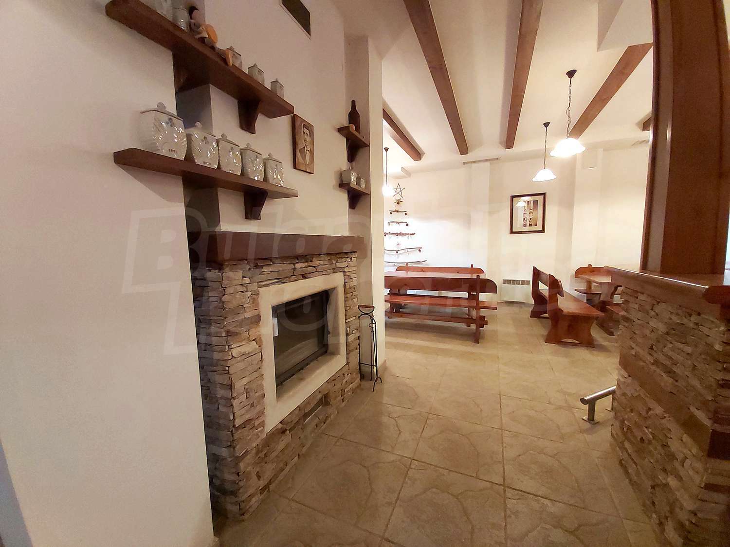 Gallery Picture 14