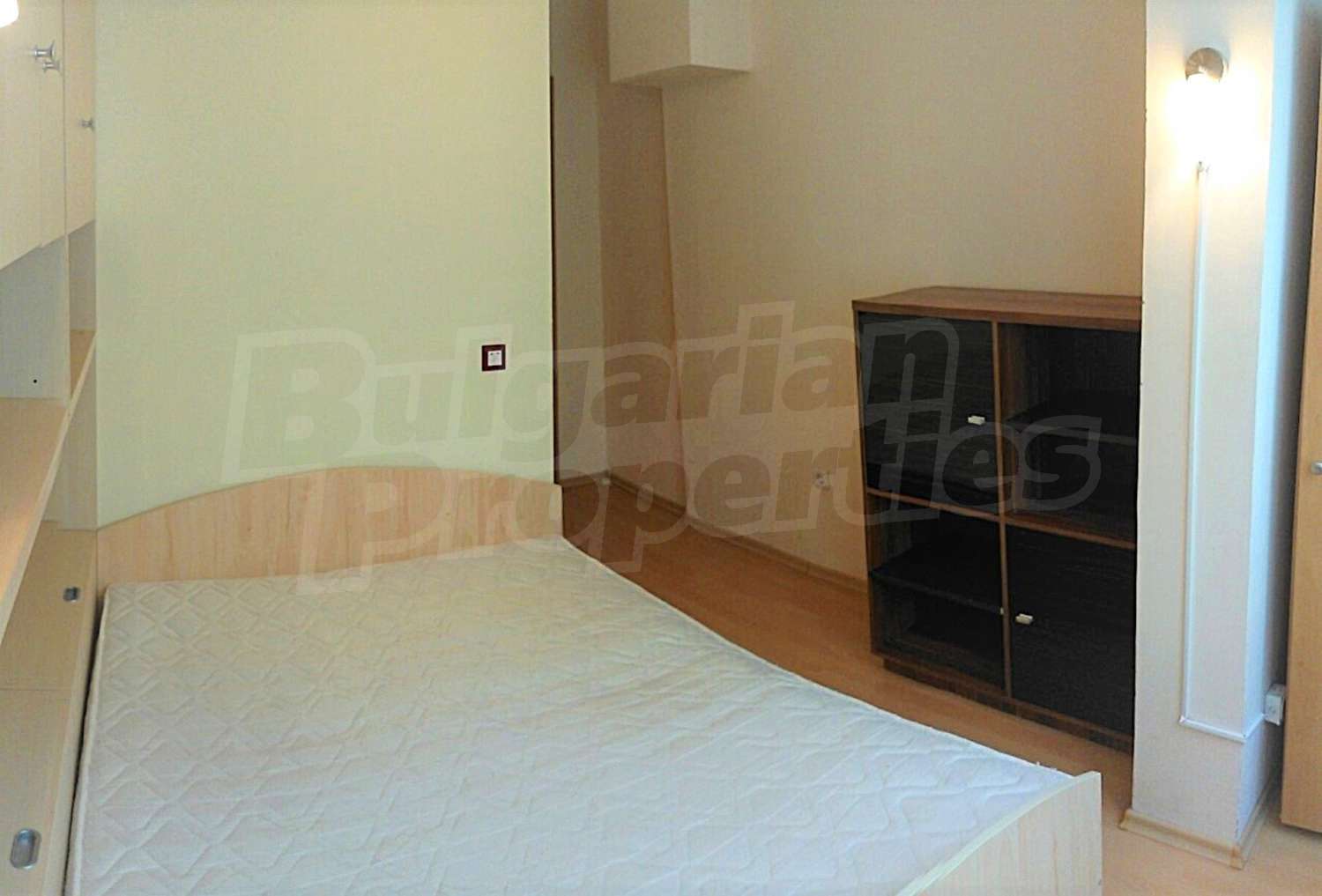 Gallery Picture 7