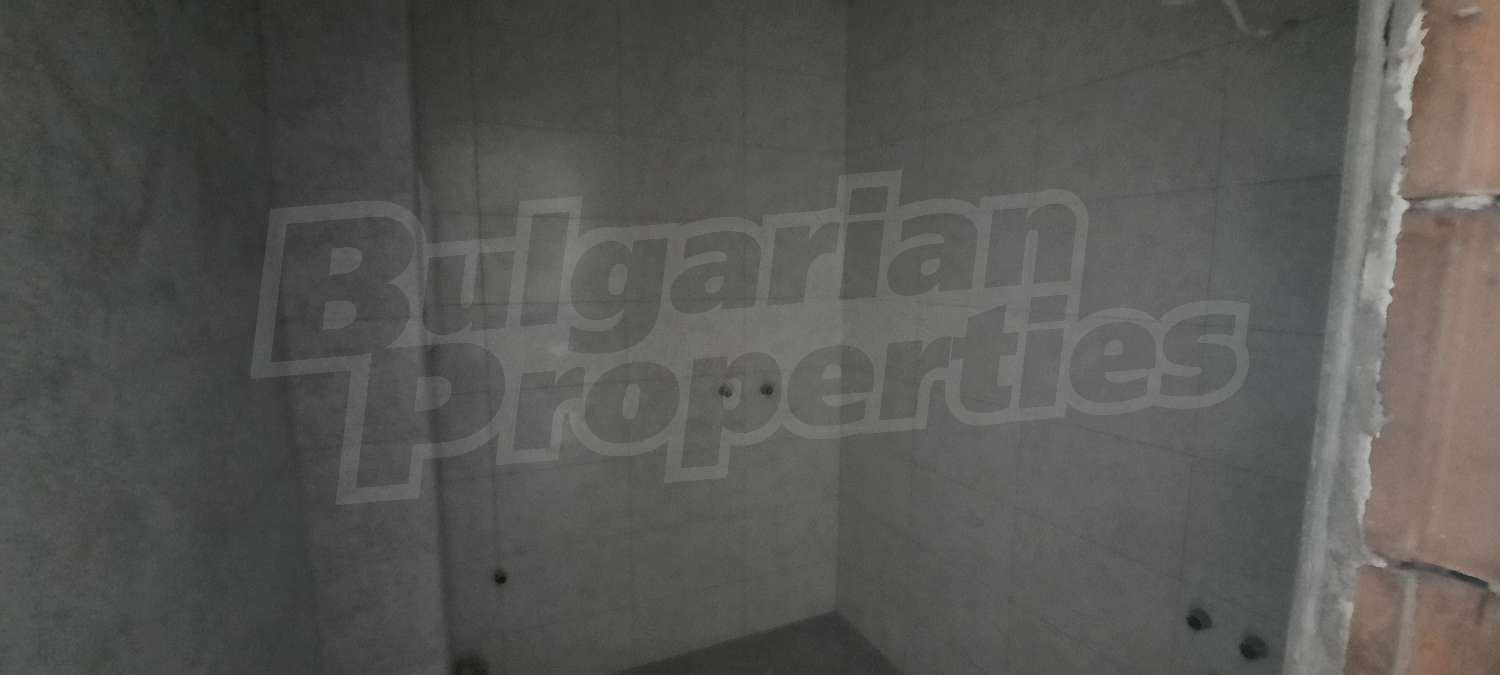 Gallery Picture 10