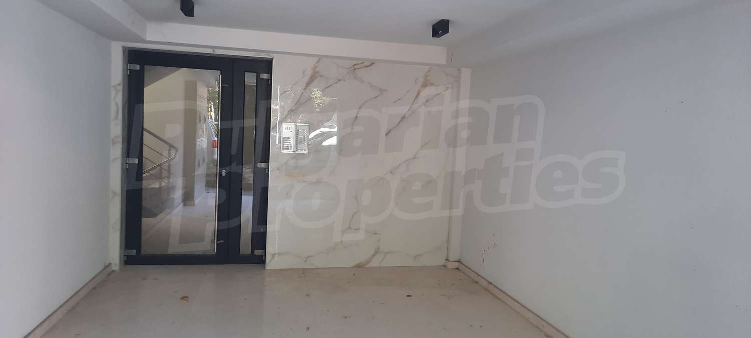 Gallery Picture 14