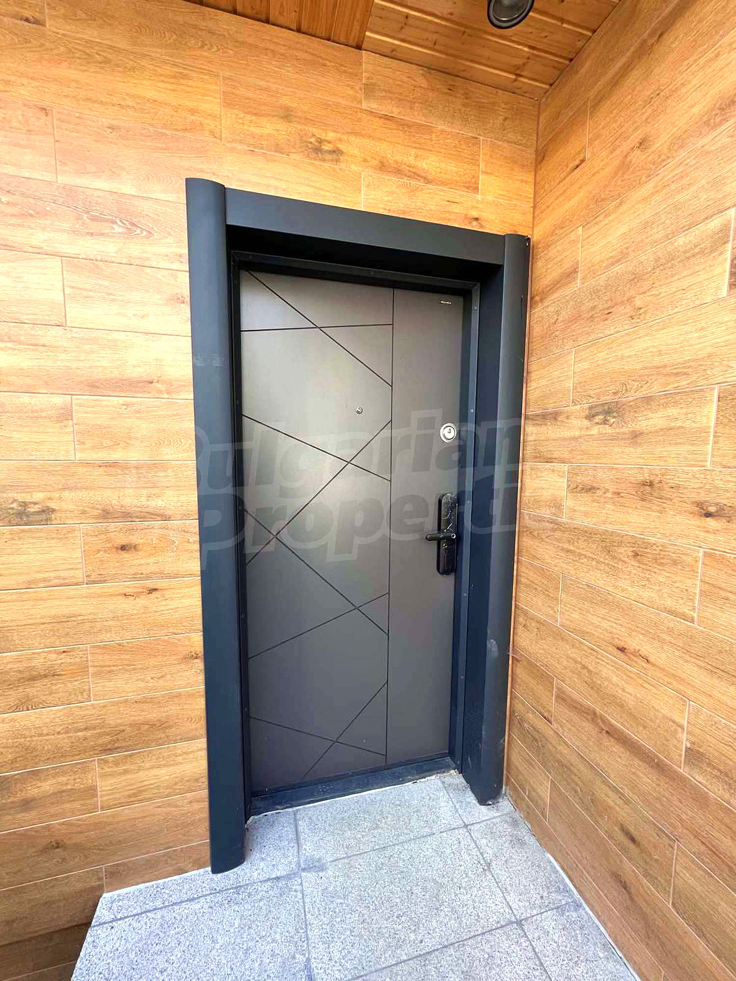 Gallery Picture 12