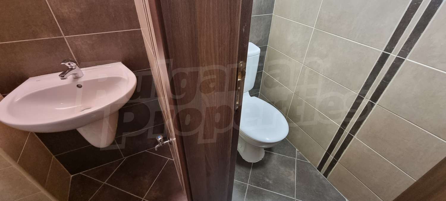 Gallery Picture 15