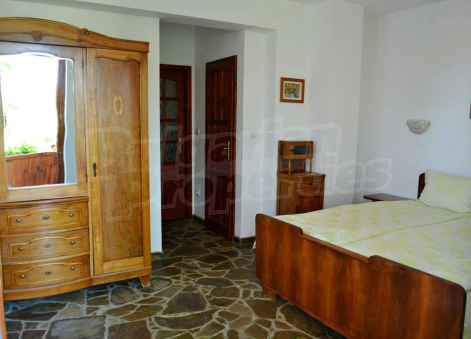 Gallery Picture 15
