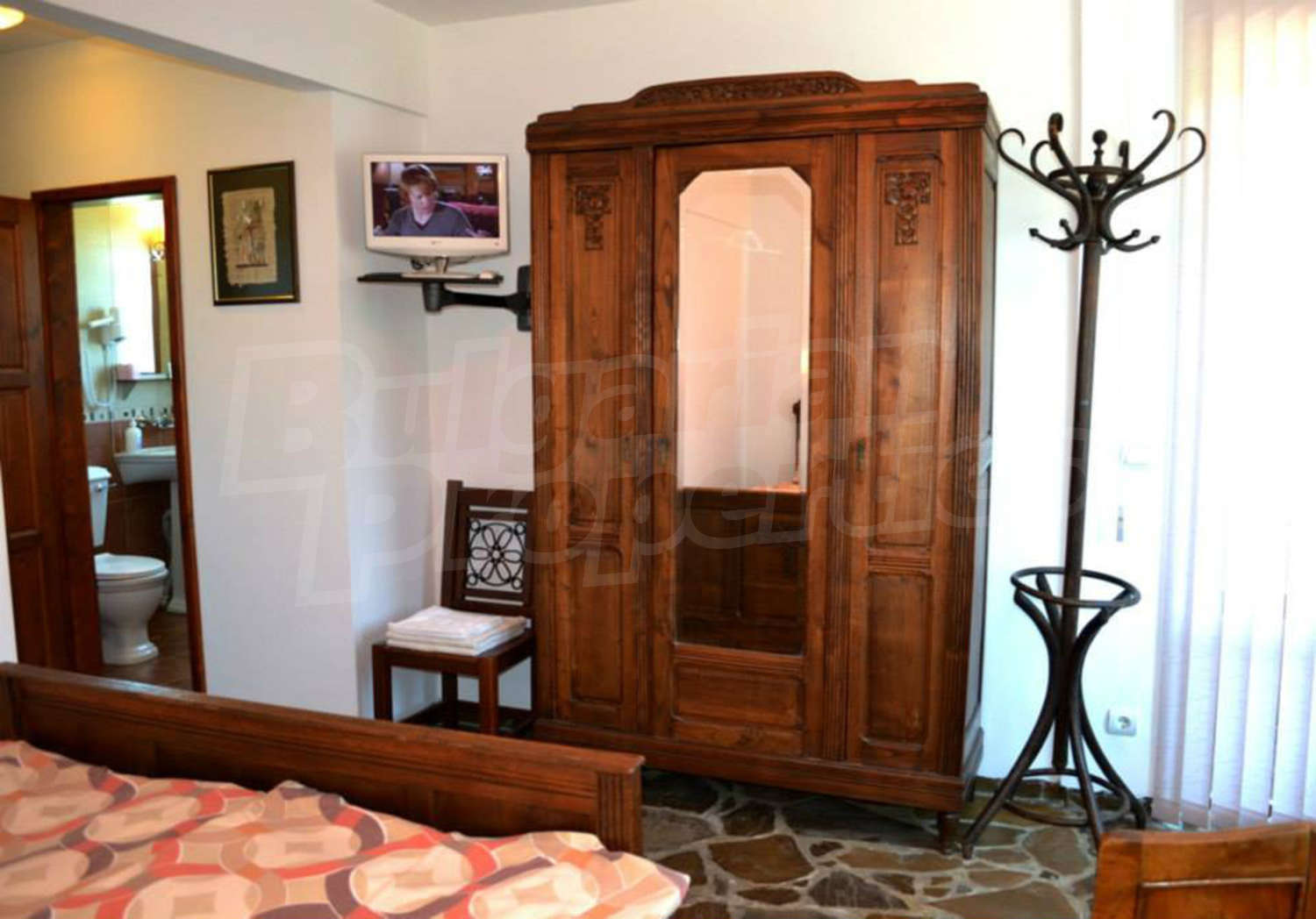 Gallery Picture 21
