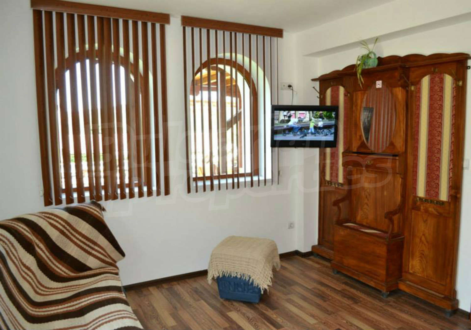 Gallery Picture 31