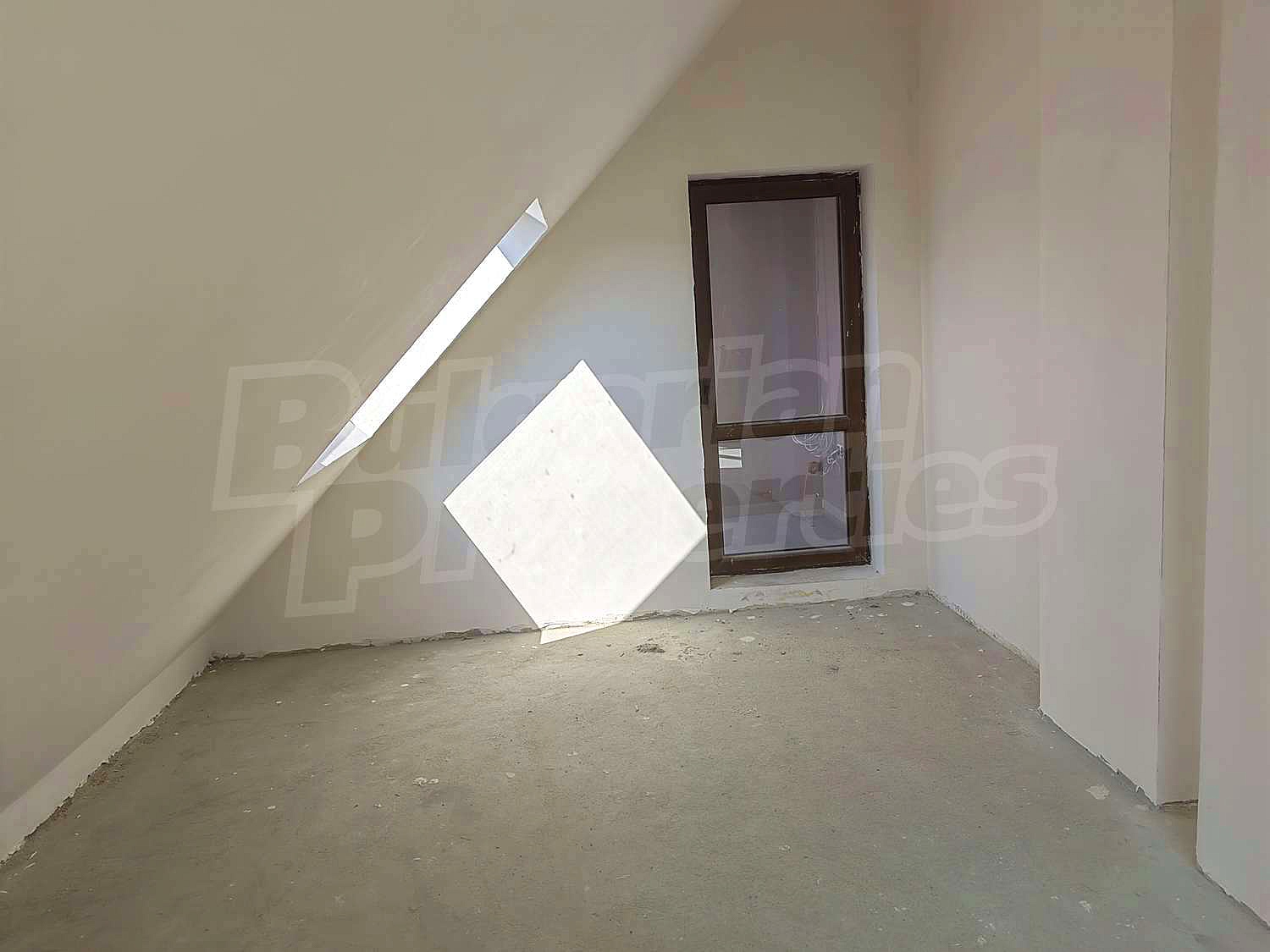 Gallery Picture 8