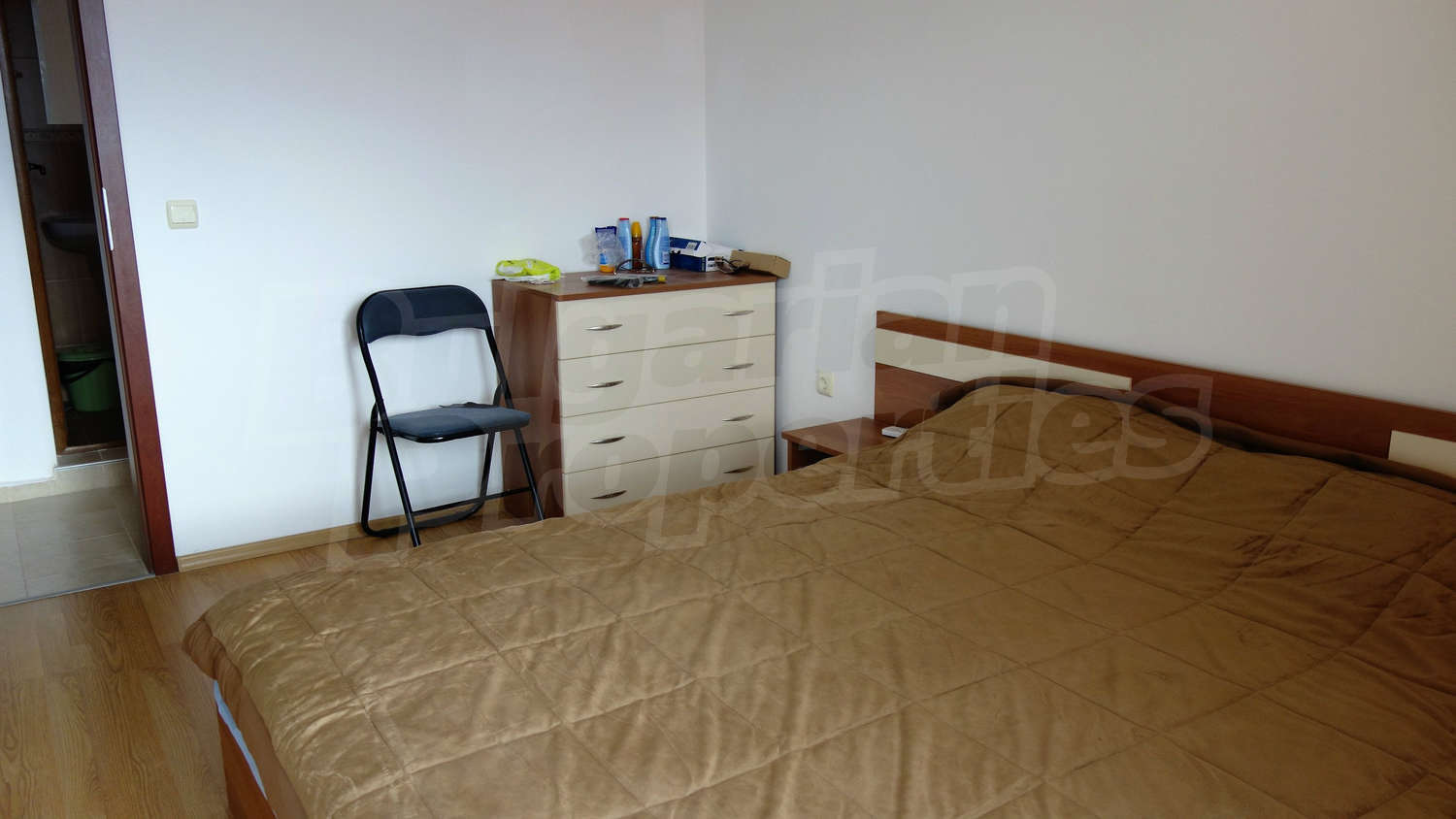 Gallery Picture 10