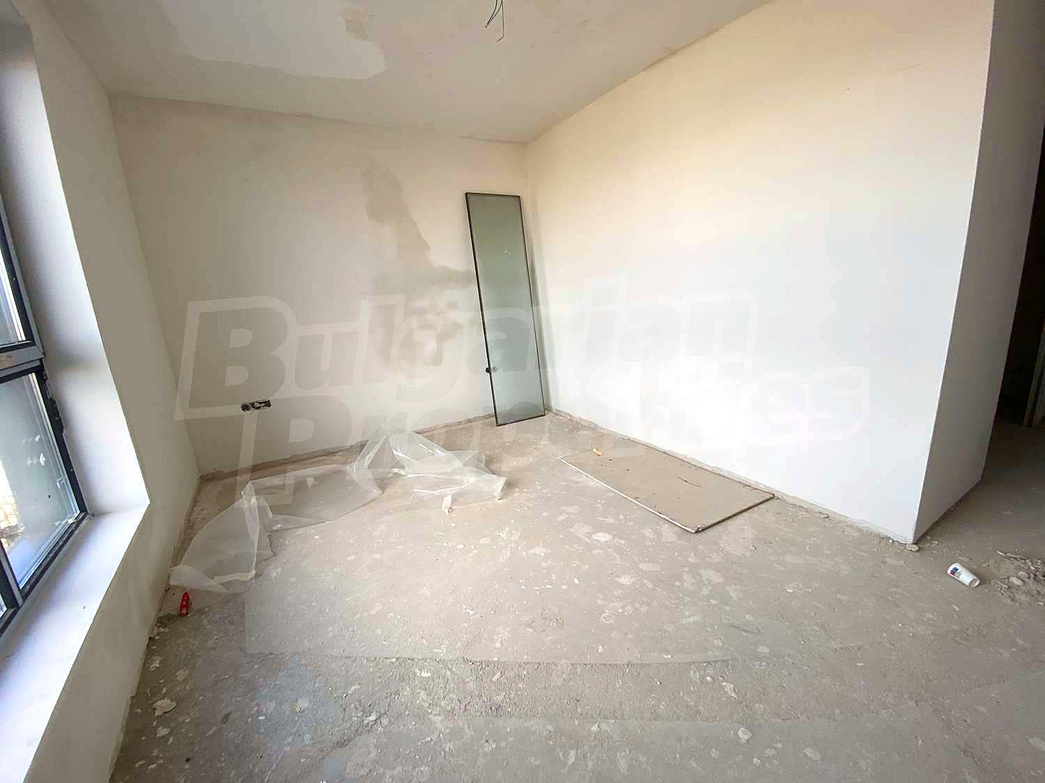 Gallery Picture 6