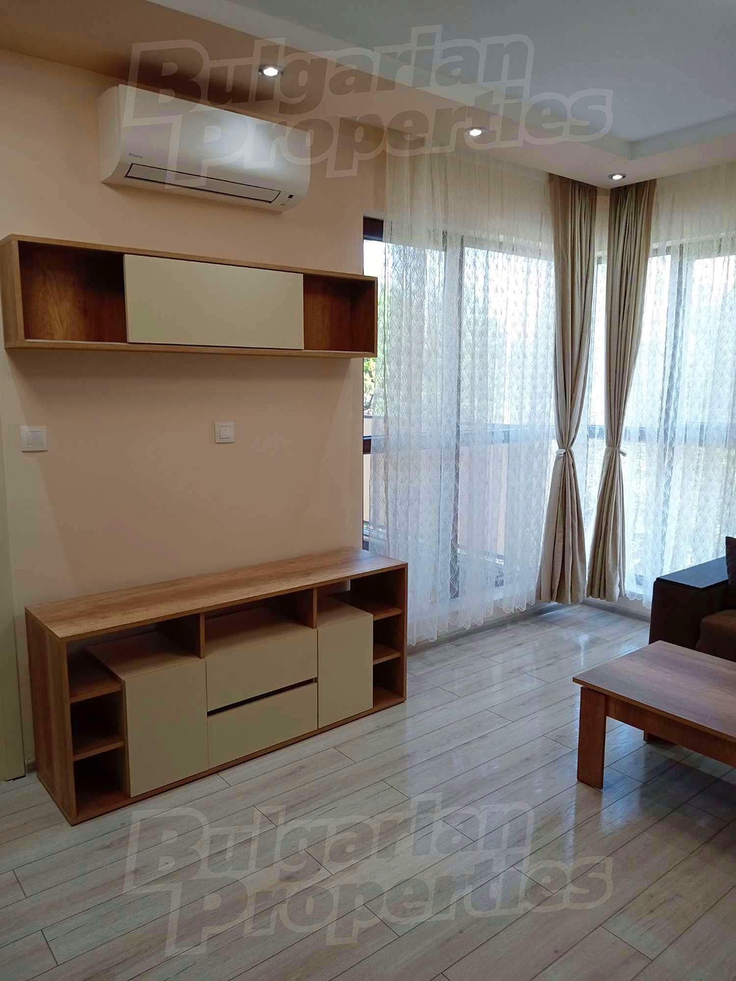 Gallery Picture 8