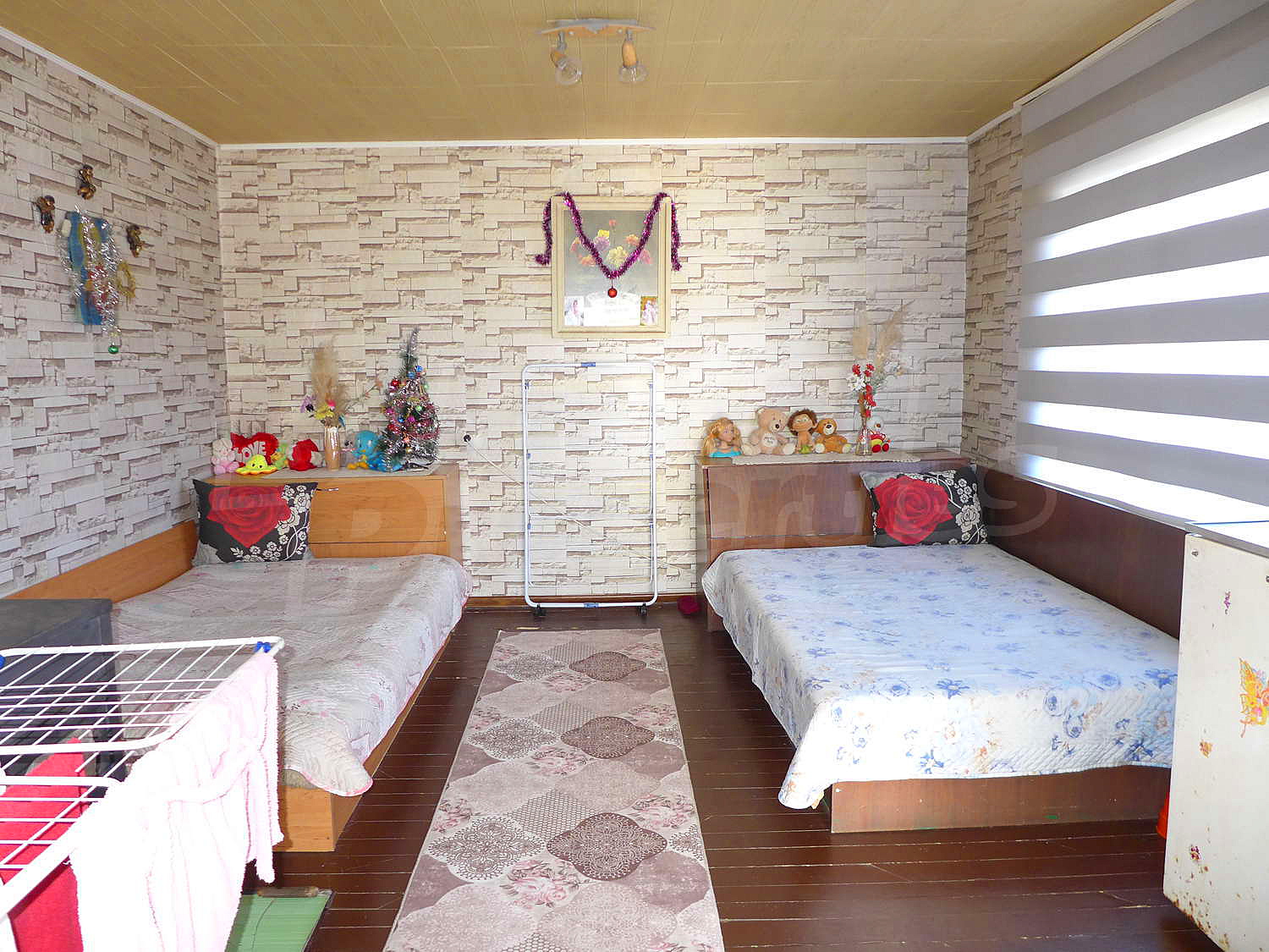 Gallery Picture 14