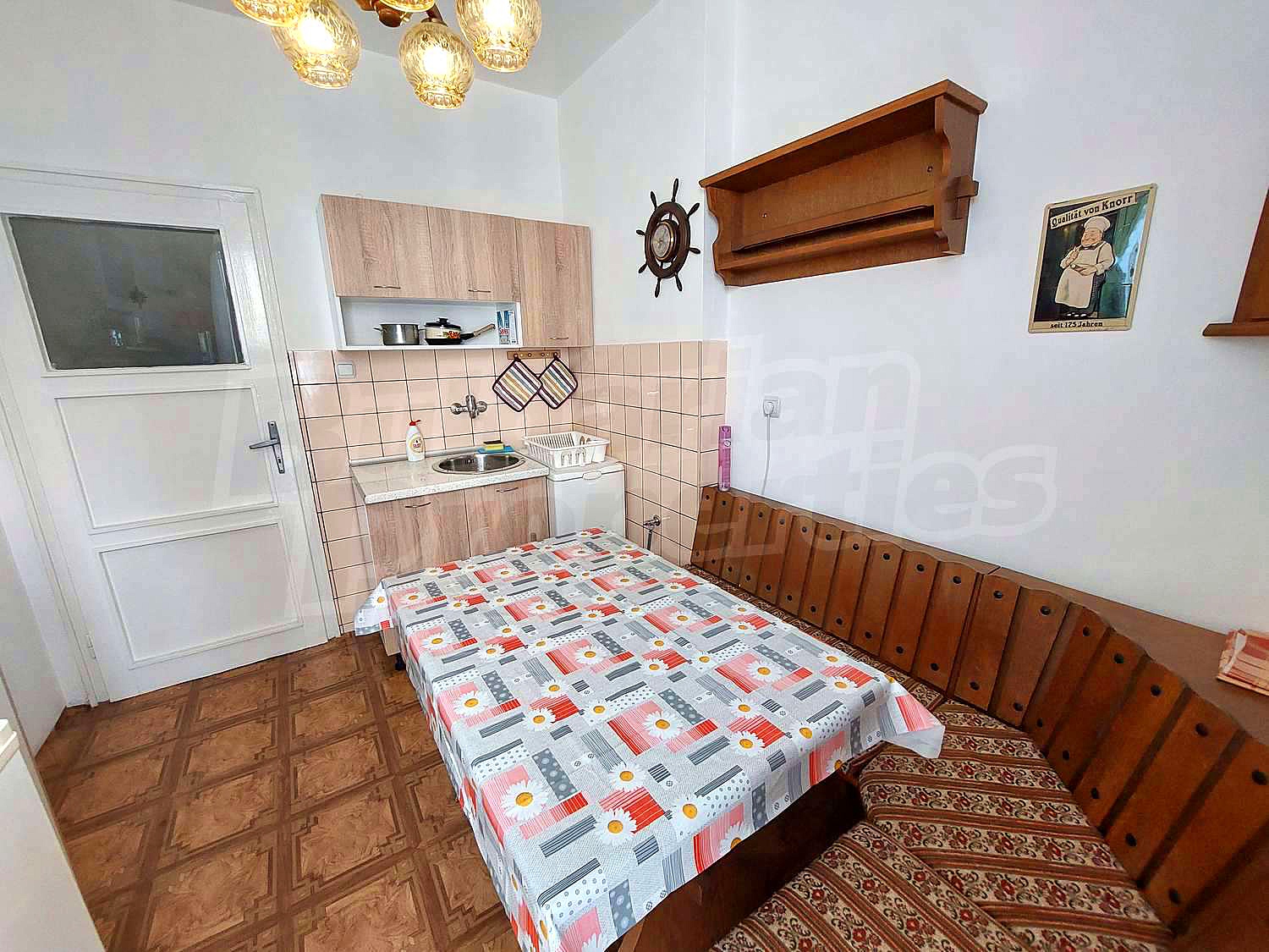 Gallery Picture 6